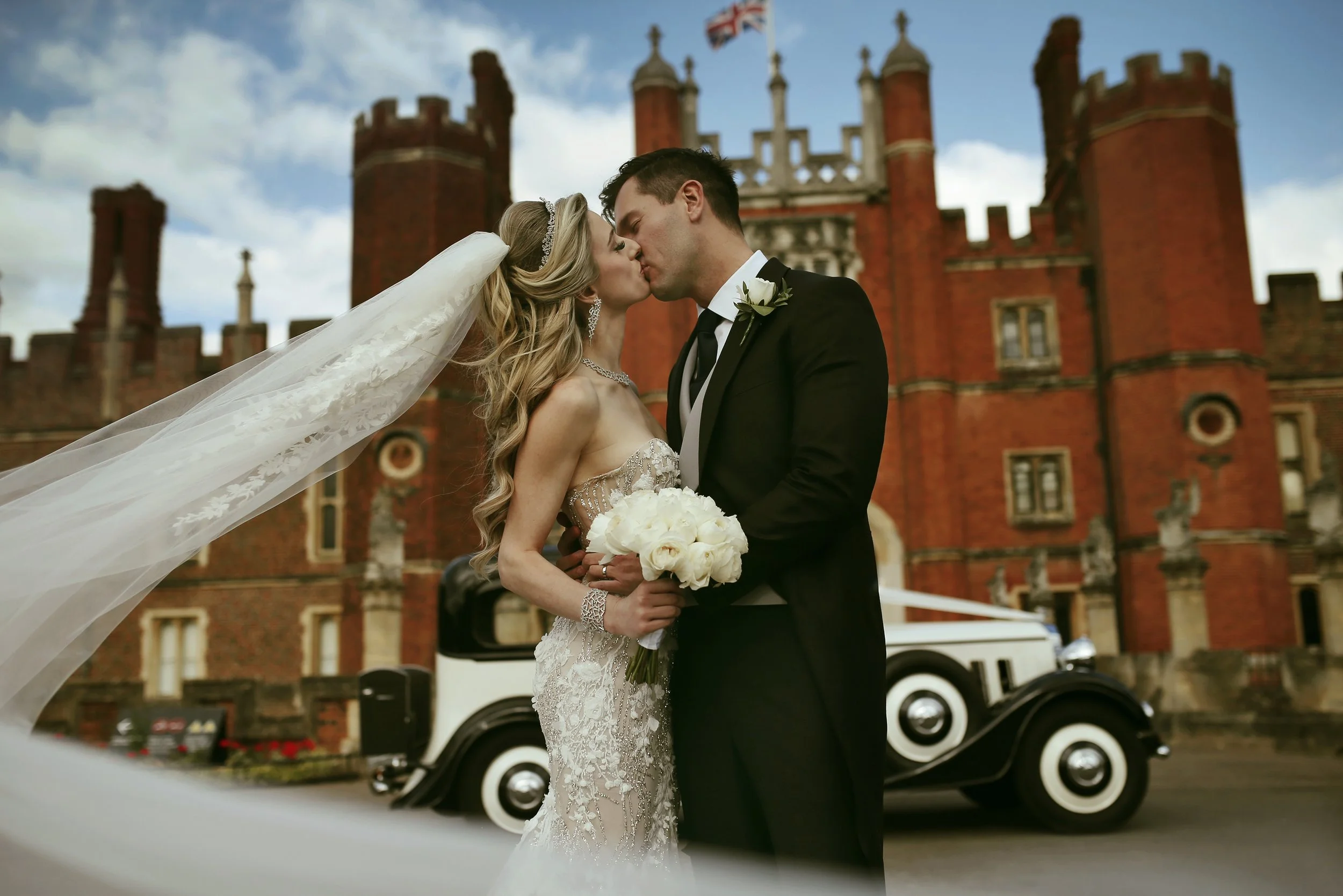 Hampton Court Palace wedding photographer Brett Harkness