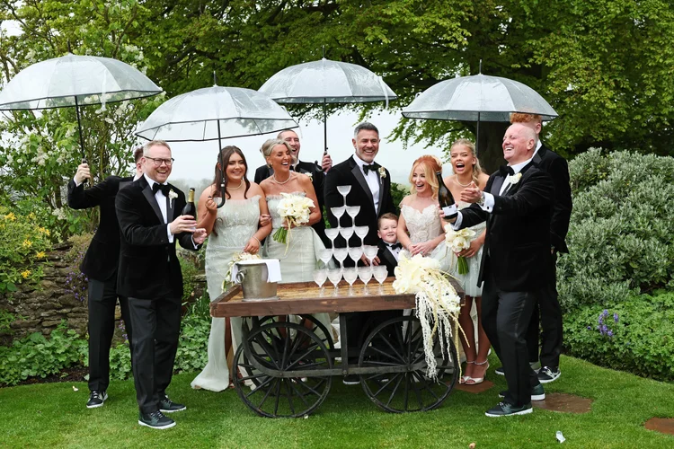 UK wedding photography by Brett Harkness