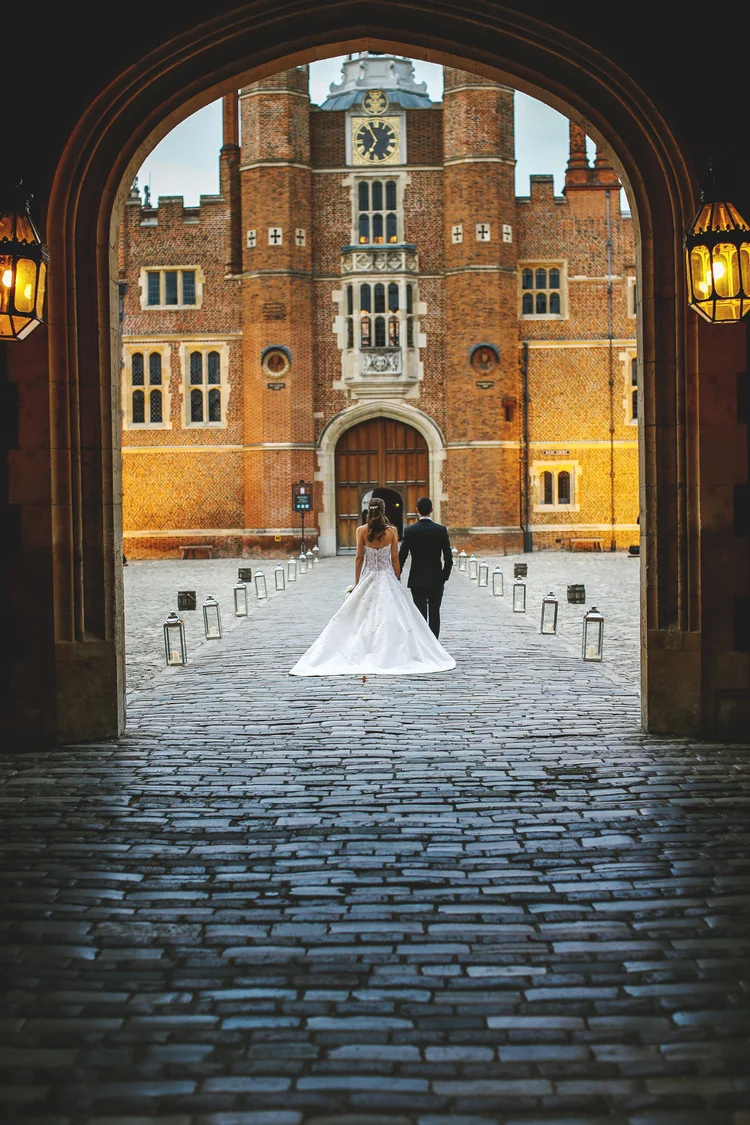 Hampton Court Palace wedding photography by Brett Harkness