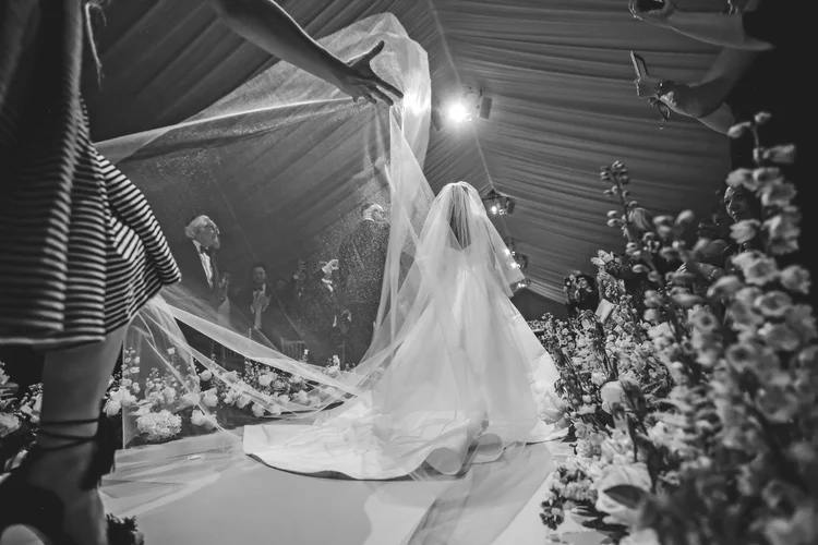 Wedding guests dancing the hora in a circle