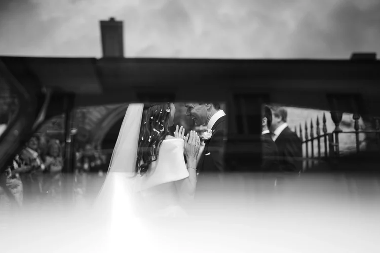 Hampton Court Palace wedding photography by Brett Harkness