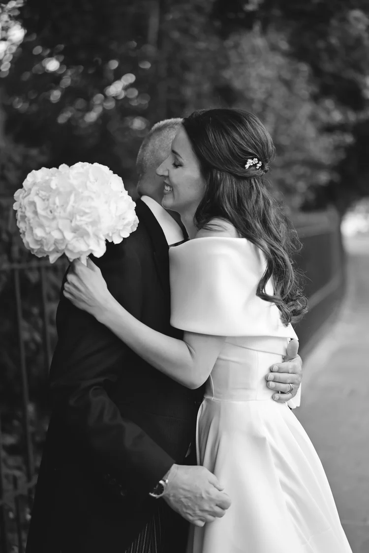 Hampton Court Palace wedding photography by Brett Harkness