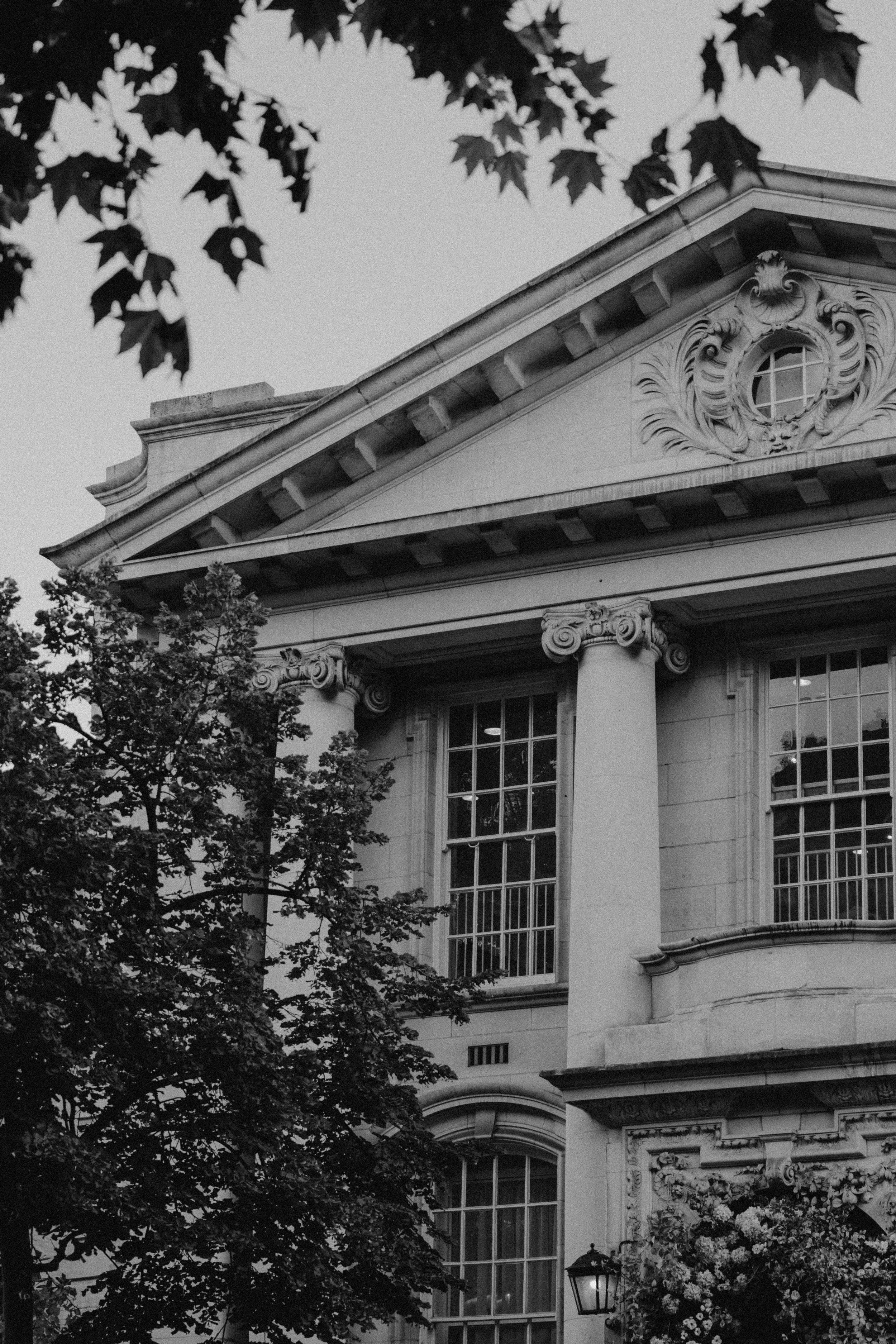 Chelsea Town Hall Wedding Photography London -2.jpg