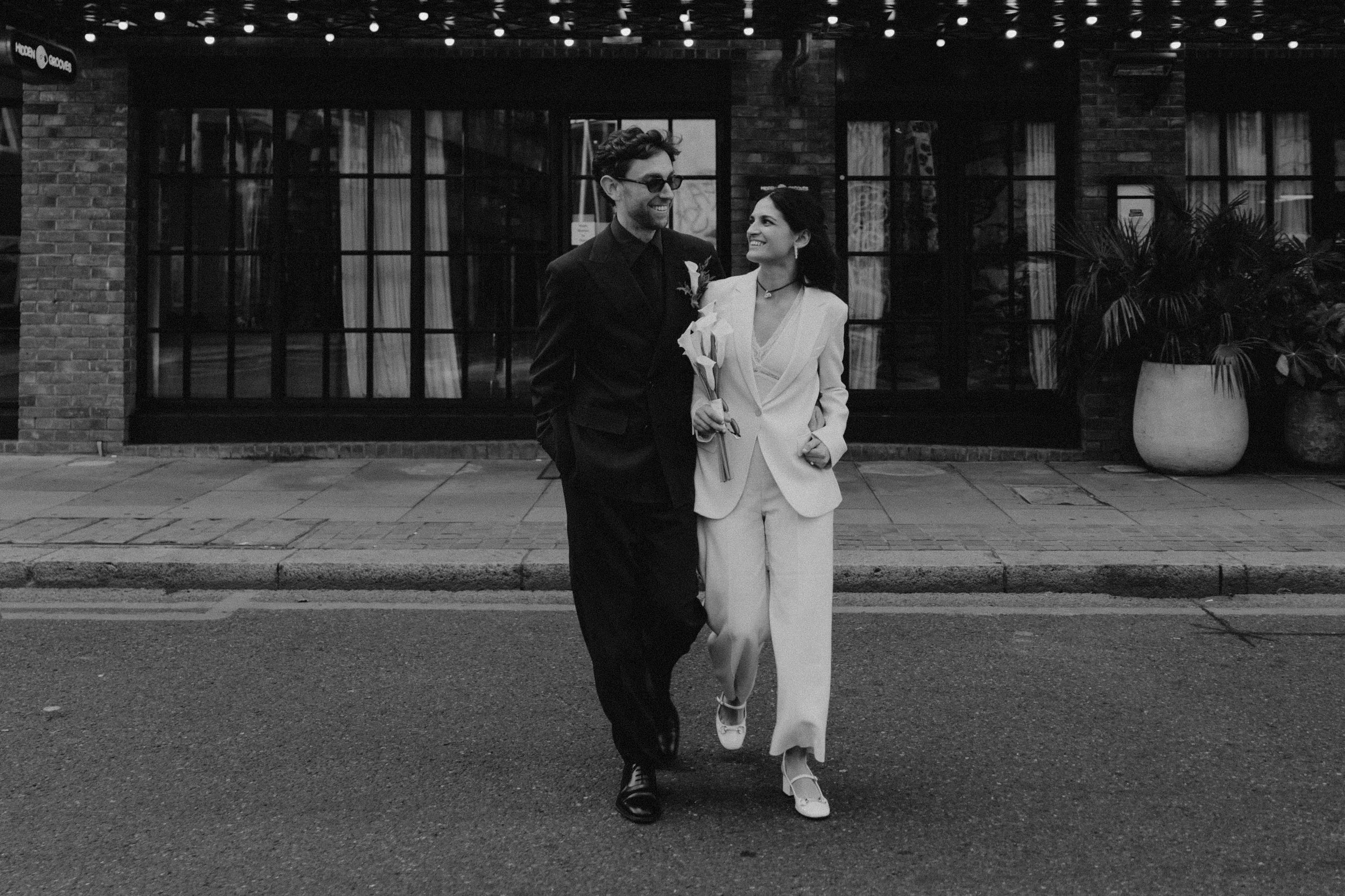 Walthamstow Town Hall Wedding - Erik & Nadia-1281.jpg
