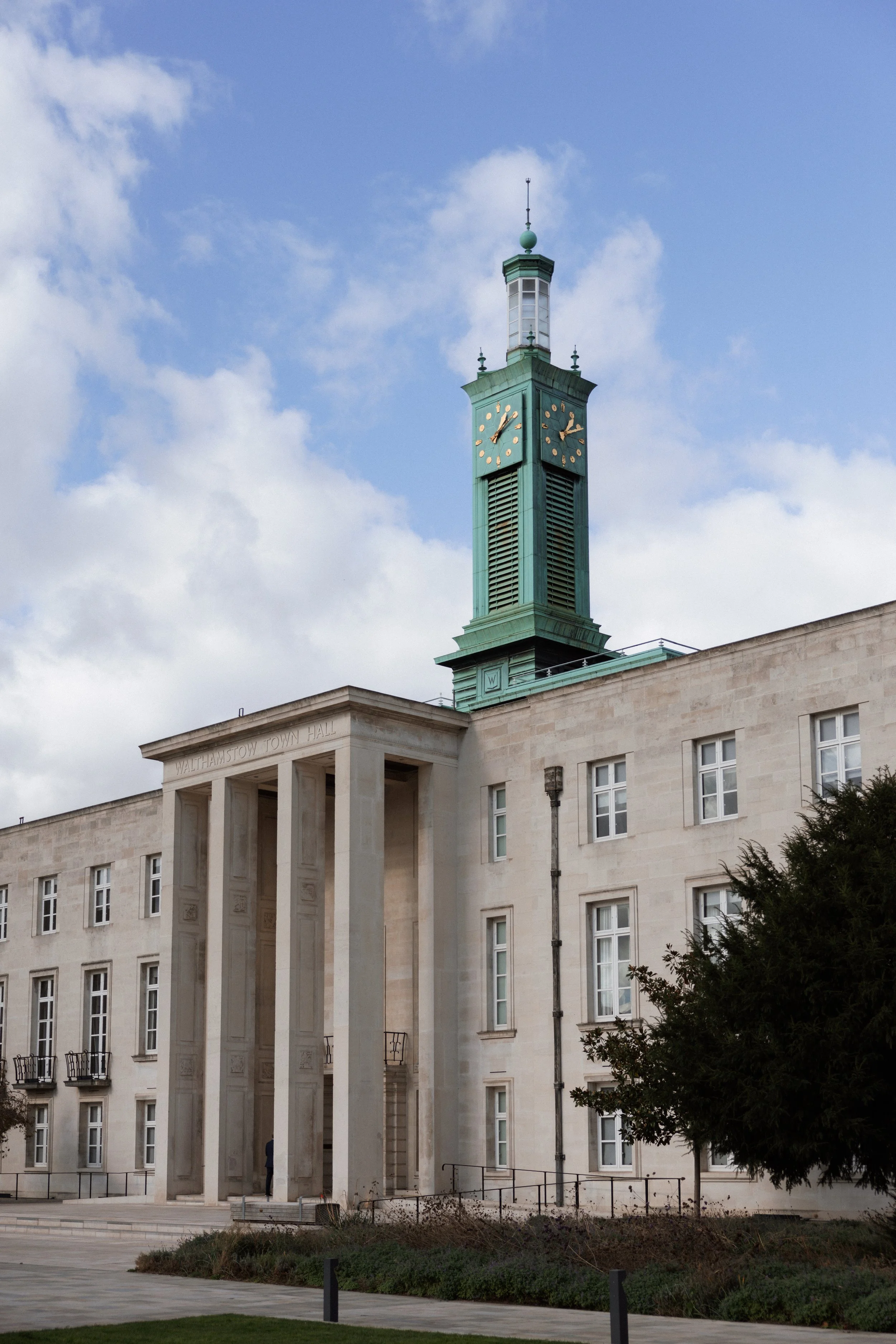 Walthamstow Town Hall Wedding - Erik & Nadia-2.jpg