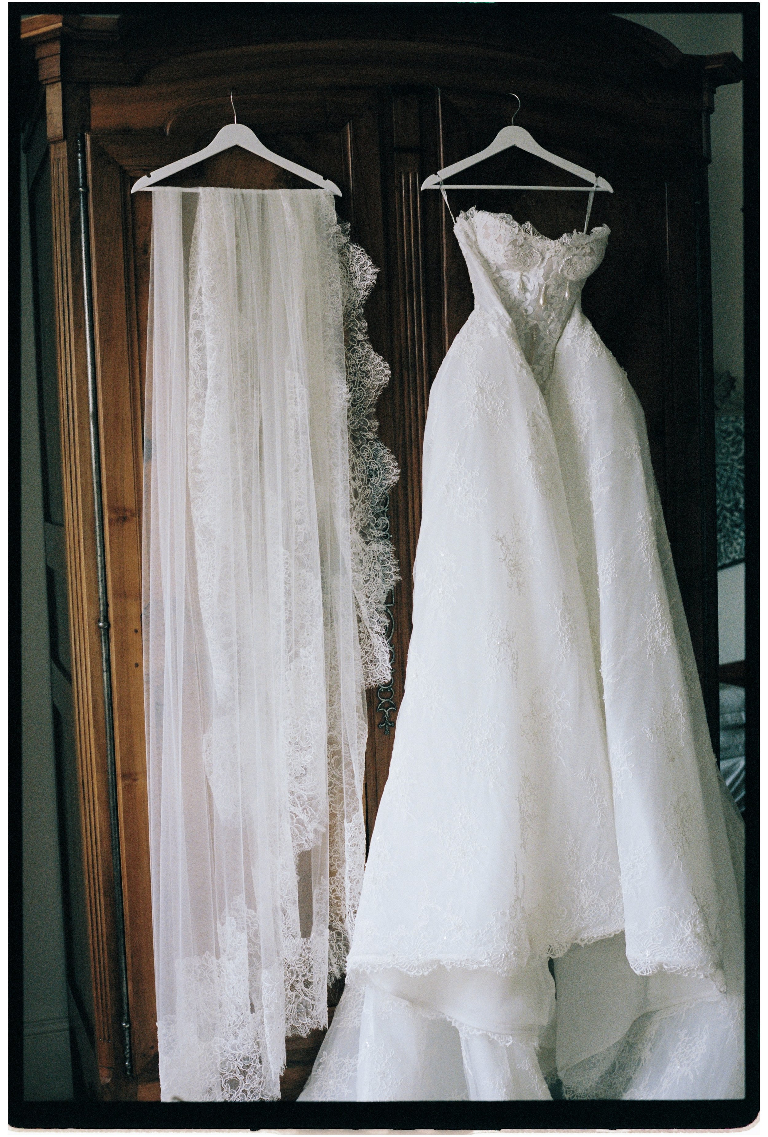 35mm film wedding photography London-33.jpg