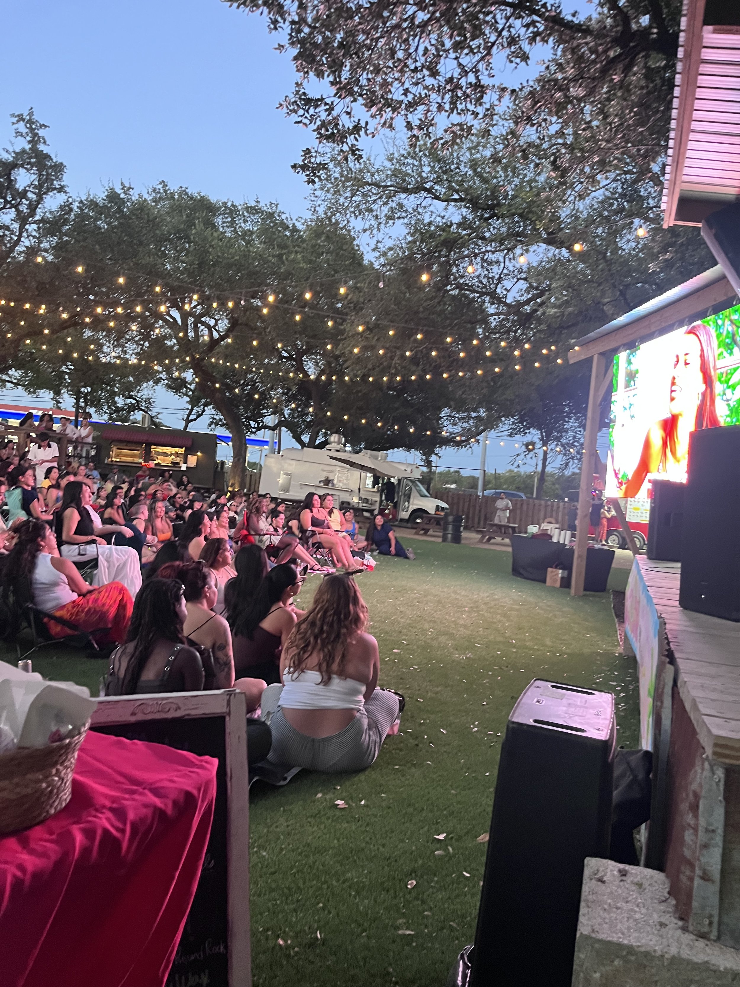 Love Island Meet Up marke