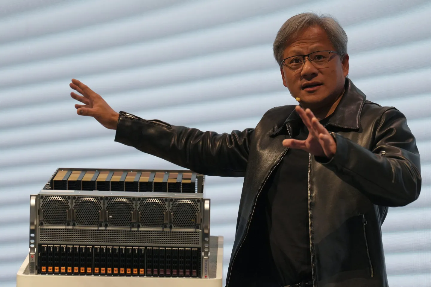 Jensen Huang Rejects Vera Rubin Delay Claims as Japan Unveils 27,500 GPU AI Factory