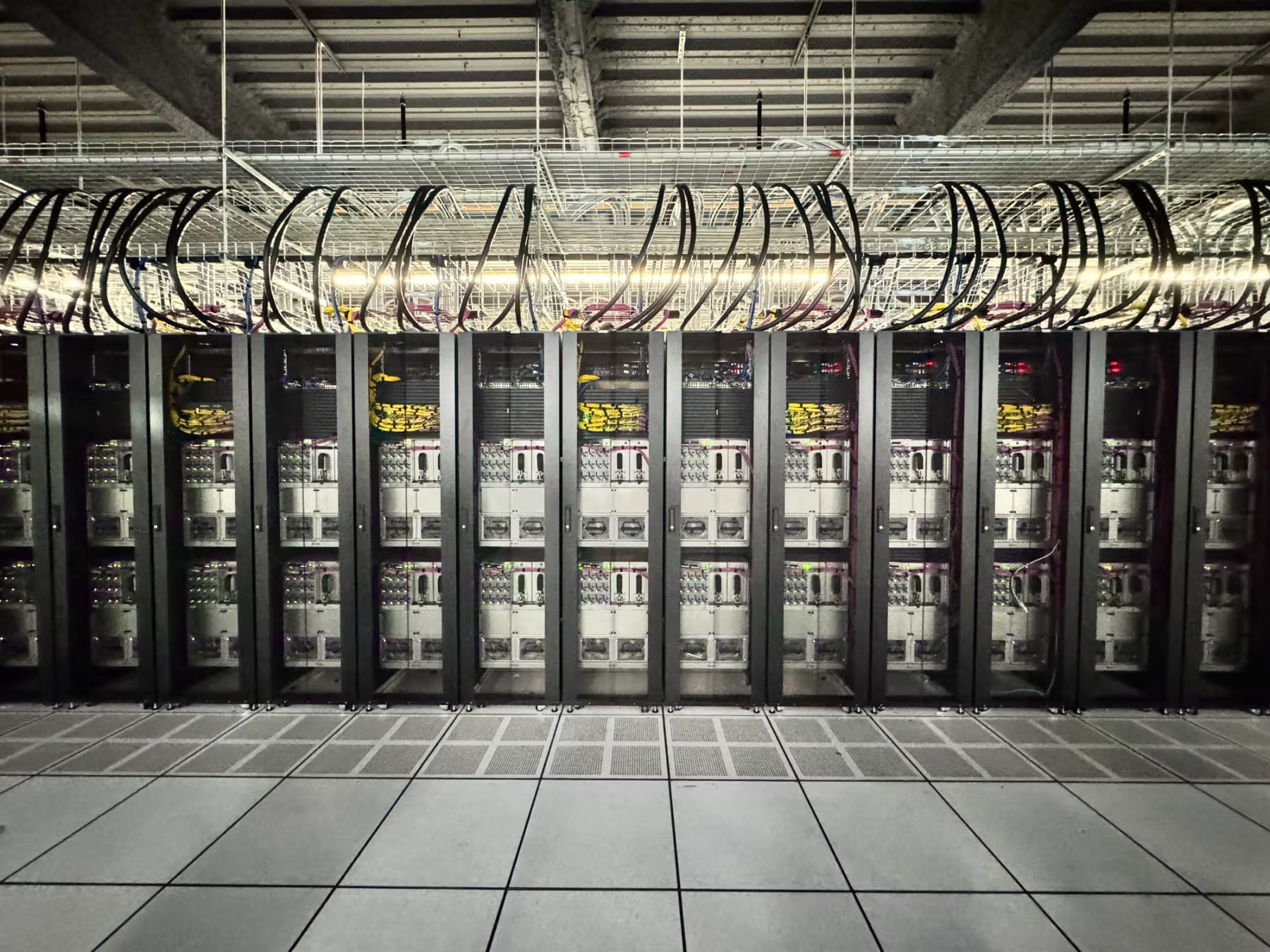 OpenAI Researcher Praises Cerebras Inference Speed as AMD Expands Helios Strategy