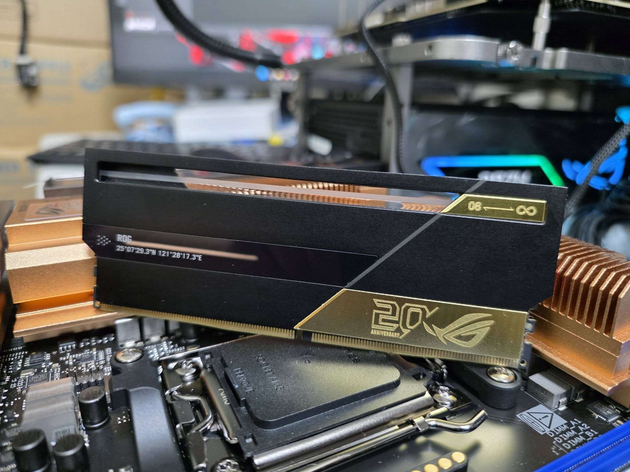 ASUS Shows Its First ROG DDR5 Memory Kit Running at 8800 MT/s on the ROG Crosshair X870E APEX