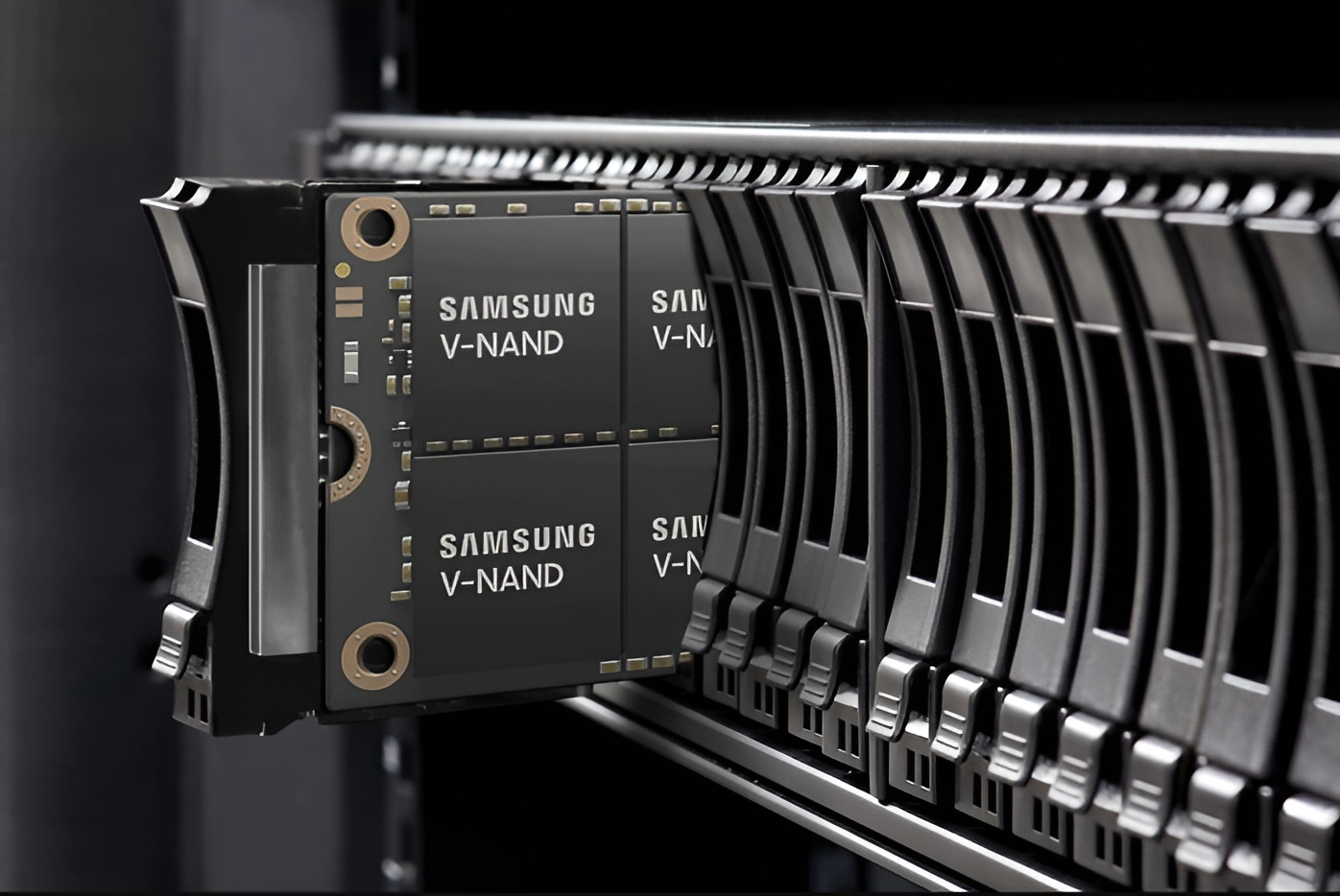 Samsung Reaches 900 Layer V-NAND Prototype As 1000 Layer NAND Moves Closer To Reality