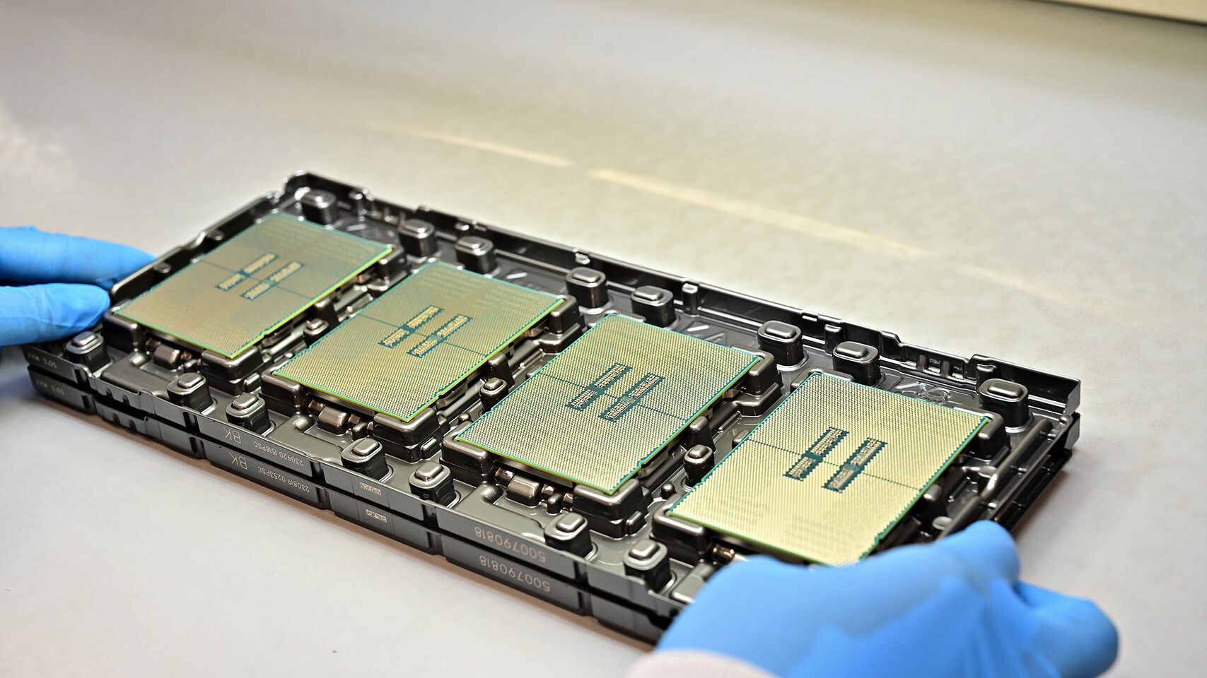 CPU Demand Is So High That Intel Reportedly Boosted Margins by Selling Salvaged Xeon Chips