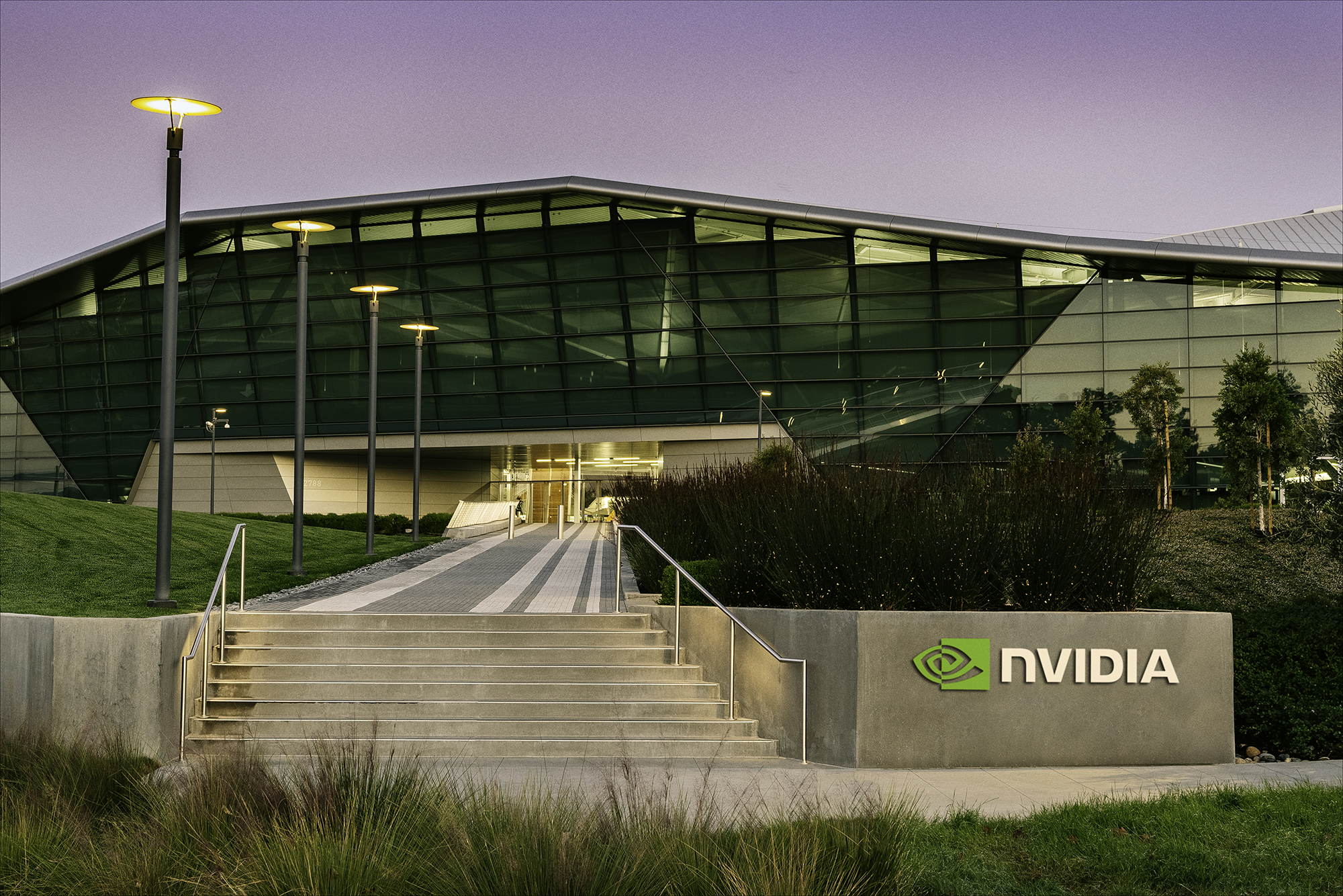 NVIDIA and Corning Expand US Optical Manufacturing for AI With 10x Capacity Target and 3,000 New Jobs
