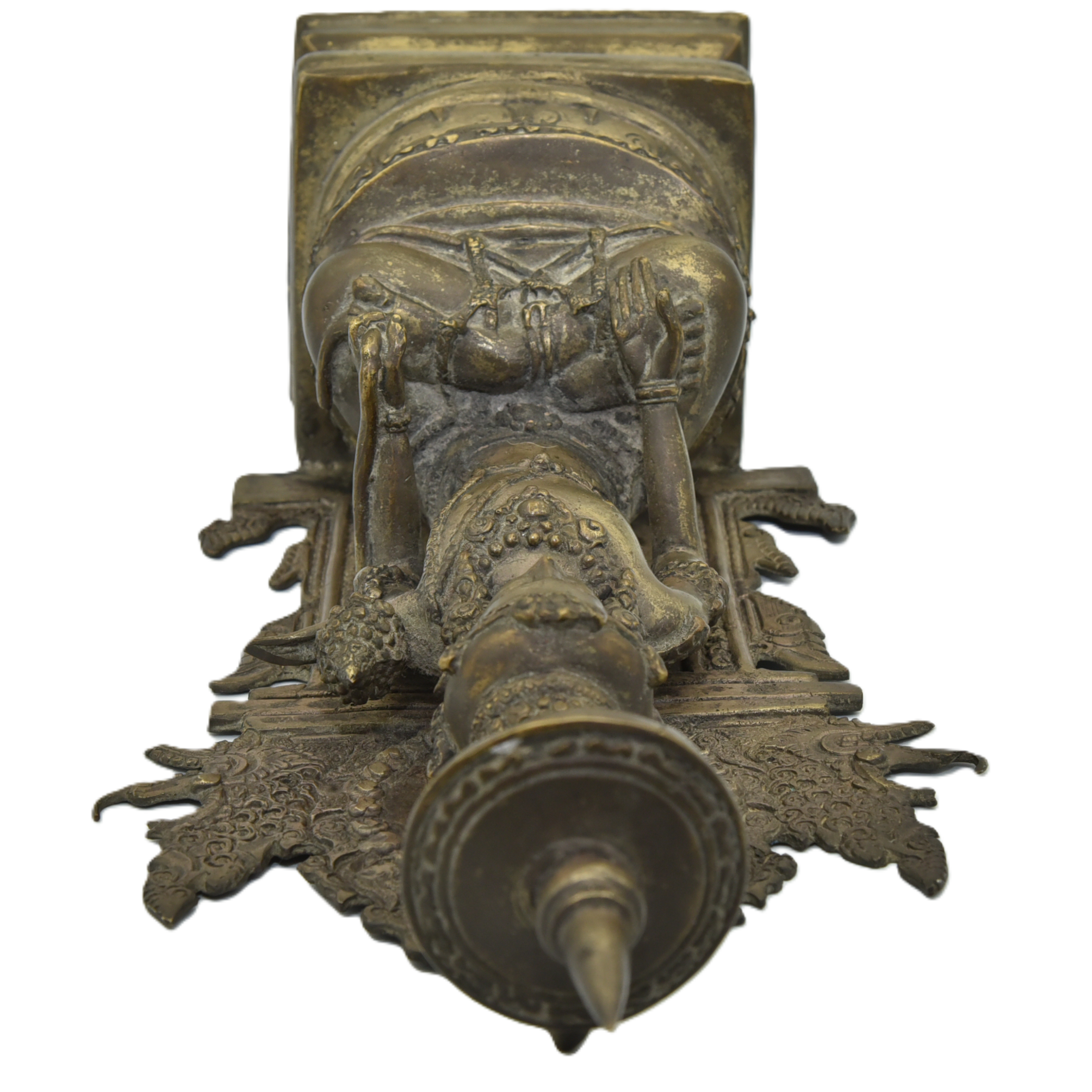 Chenrezig (Avalokiteshvara) Brass Statue  top view.png