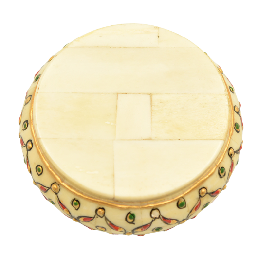 opuim camel bone pot decrotive view of bottom.png