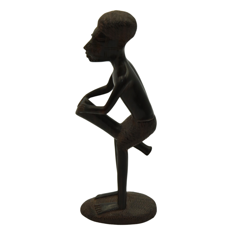 A Besmo Maasai ebony Figures facing west Figure 2.png