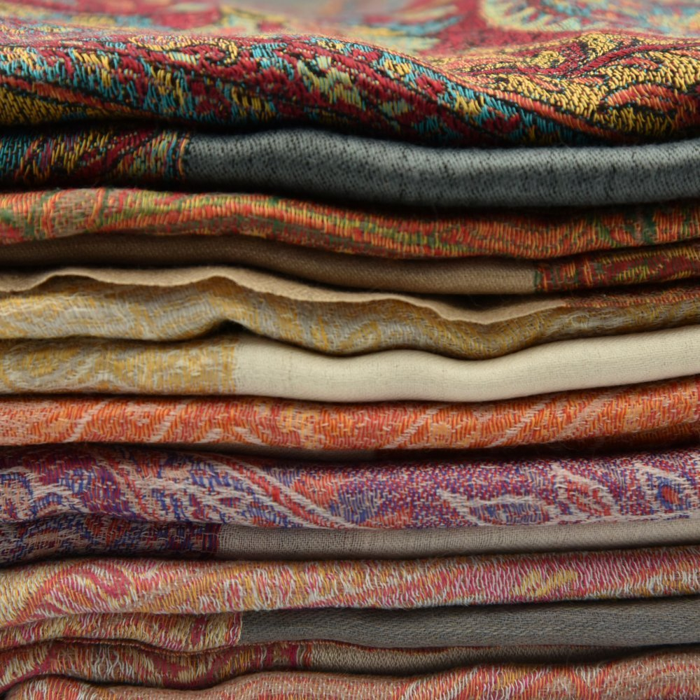 Handloom Kashmiri stoles made from 100% pure wool