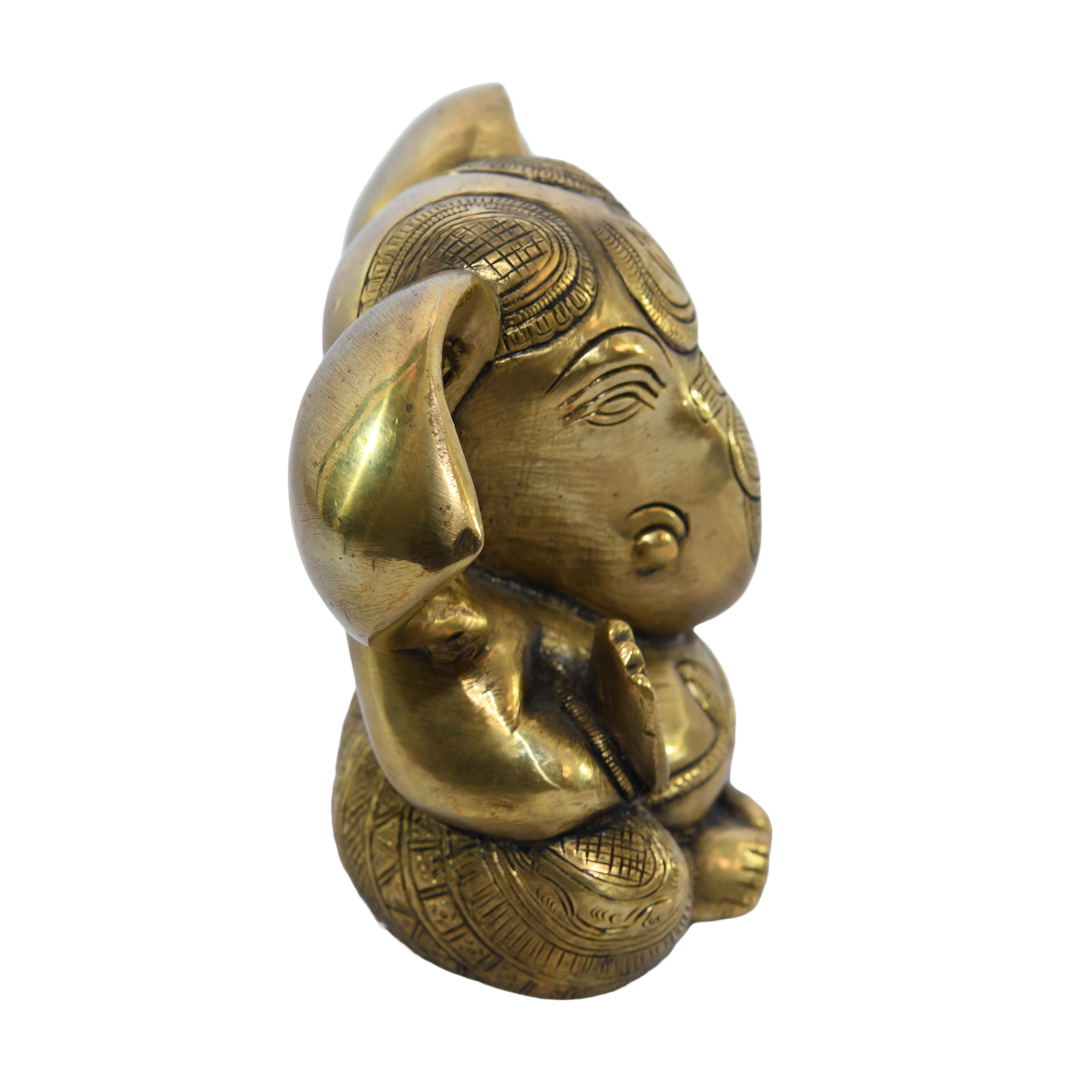 Seated brass statue of Ganesha, the Hindu god of wisdom and new beginnings.