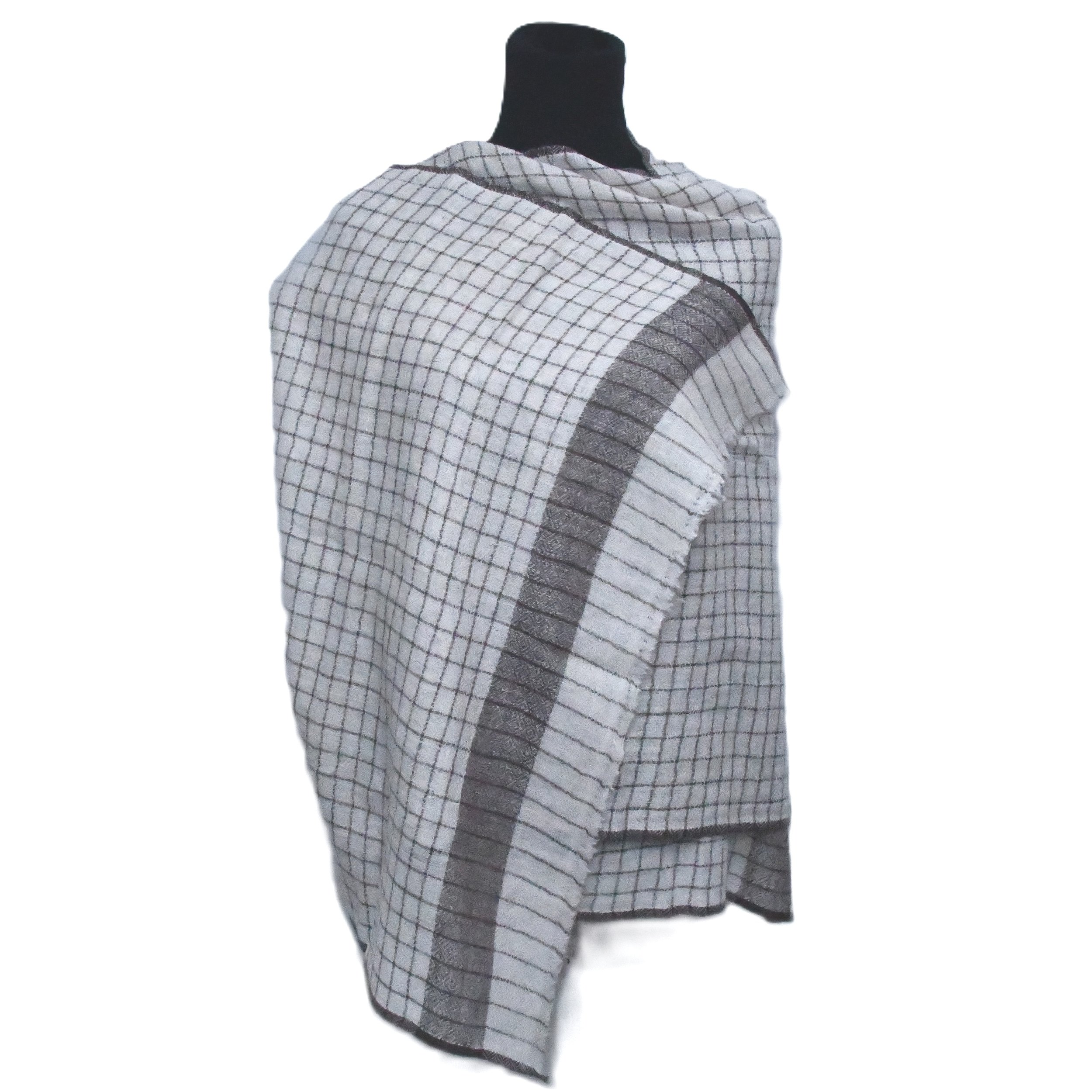 Authentic handwoven Nepalese cashmere pashmina shawls, showcasing the finest craftsmanship from the Himalayas.