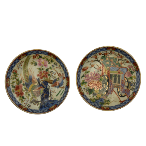 two Japanese Eiwa Kinsei Porcelain Plates.png