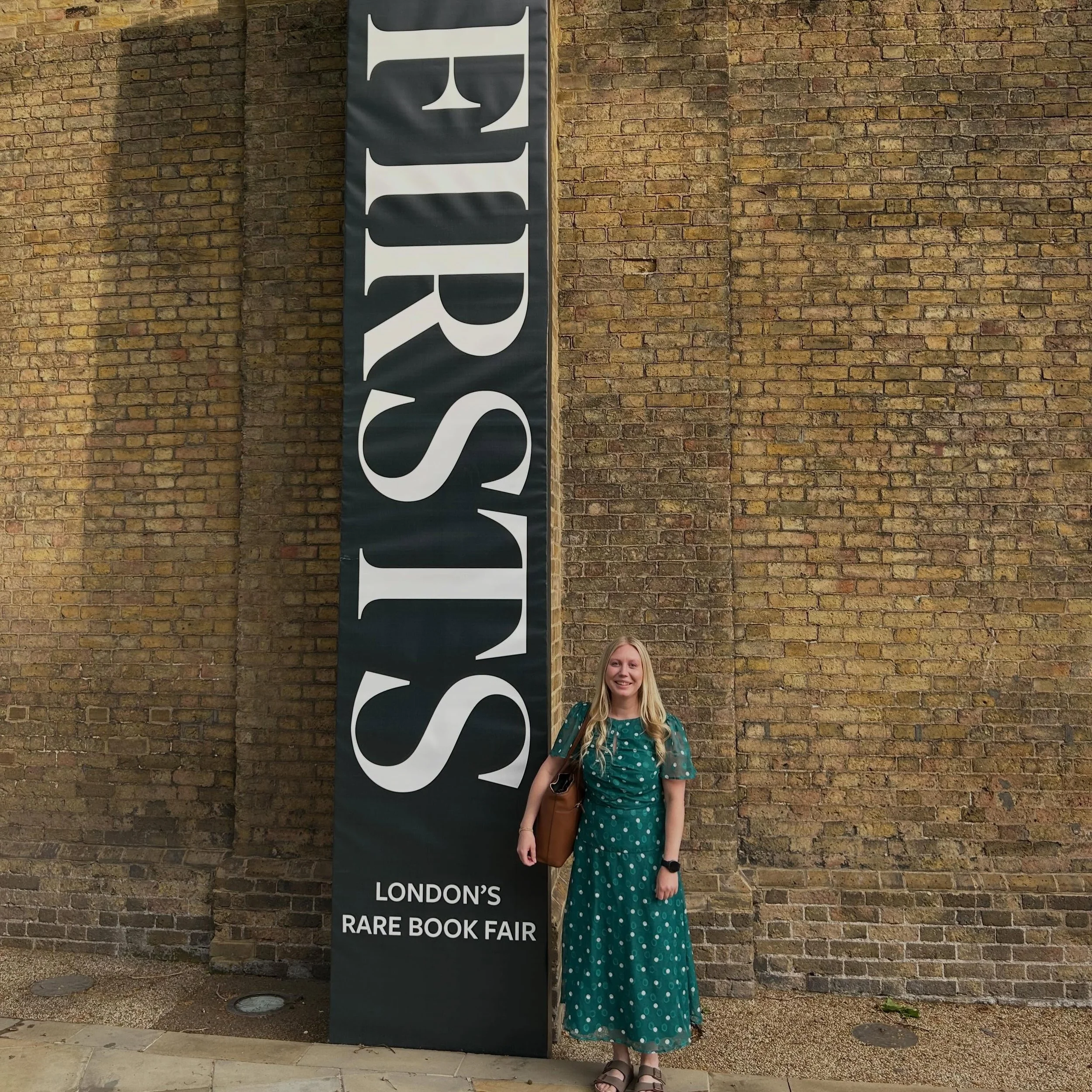 A brilliant evening at FIRSTS: London&rsquo;s Rare Book Fair - amazing to see such an interesting array of rare books and manuscripts, and loved seeing all the suffrage material! 

Great to see @tomwayling and @sienna_a_wells, congrats on an incredib