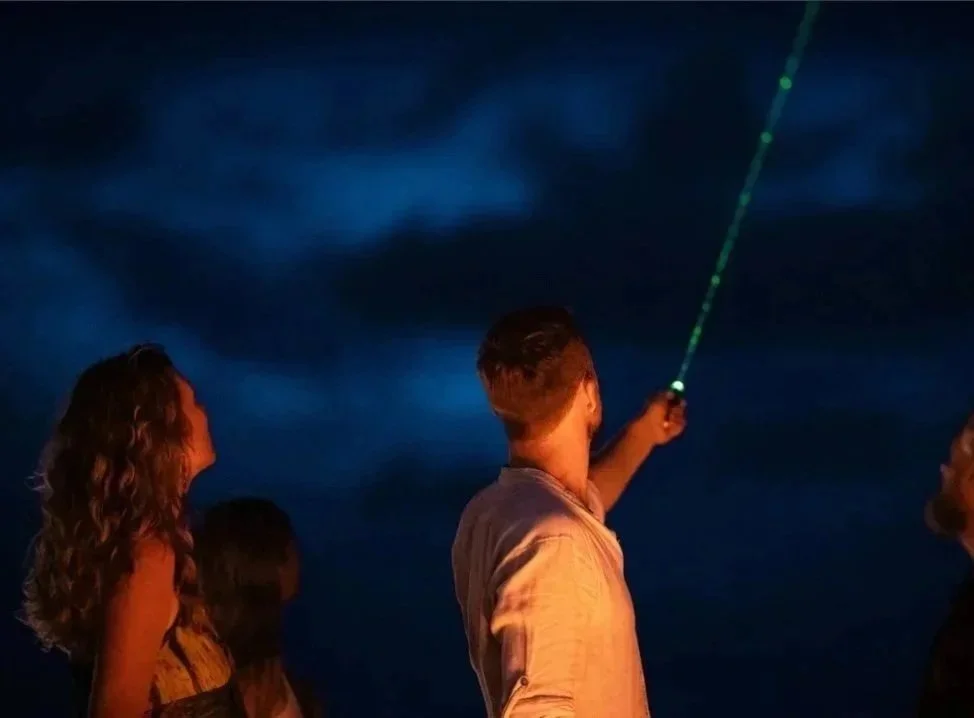 "Astrologia on kieli. Jos ymmärrät tätä kieltä, taivas puhuu sinulle." ~ Dane Rudhyar