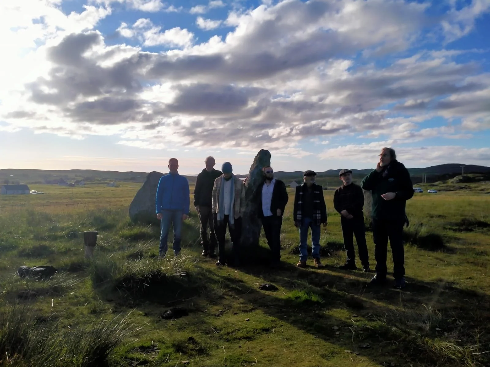 Ville Viinikka, Daniel Giamario ja muita Astrologeja kokemassa Kuun seisauksen taikaa.