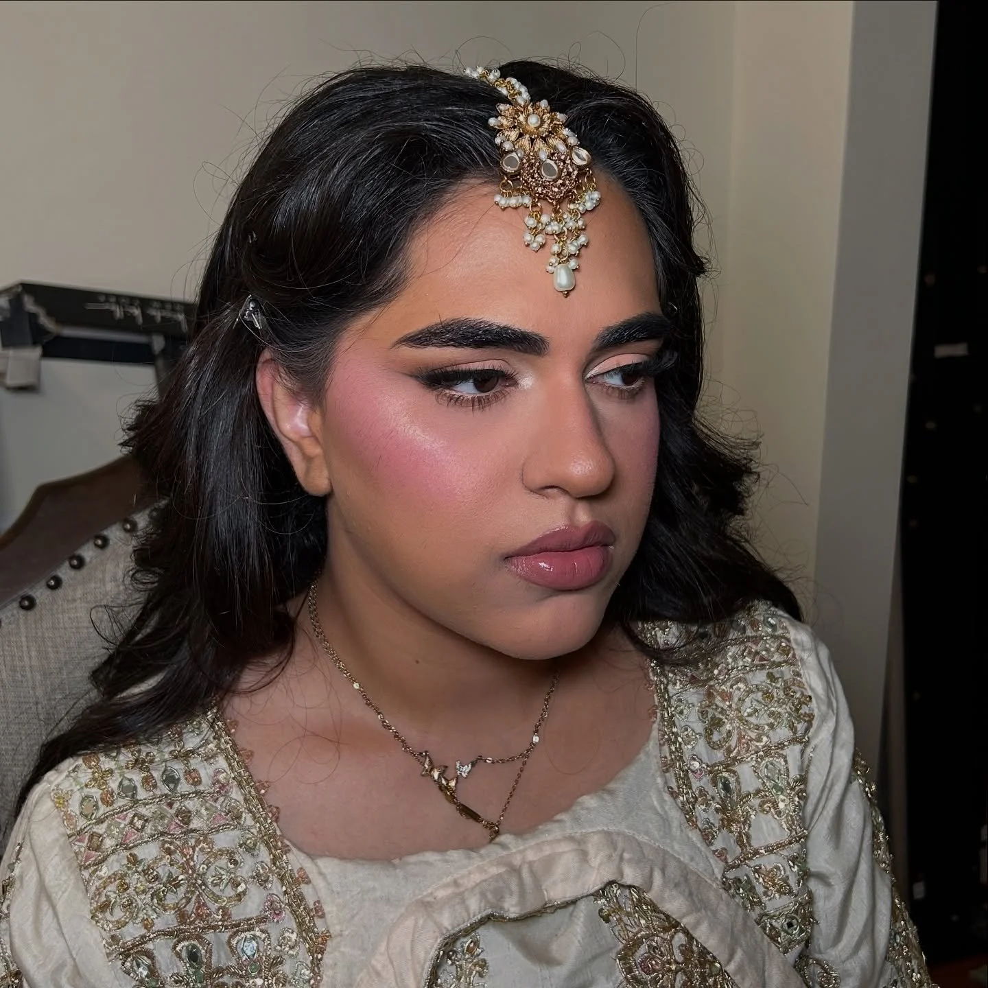 Bright and blushy🌸💞 

#makeupartist #makeup #mua #makeuptutorial #beauty #makeuplover #makeuplooks #makeupaddict #bridalmakeup #makeupwisuda #wedding #makeupideas #makeupwedding #makeuplook #fashion #weddingmakeup #photography #makeupoftheday #brid