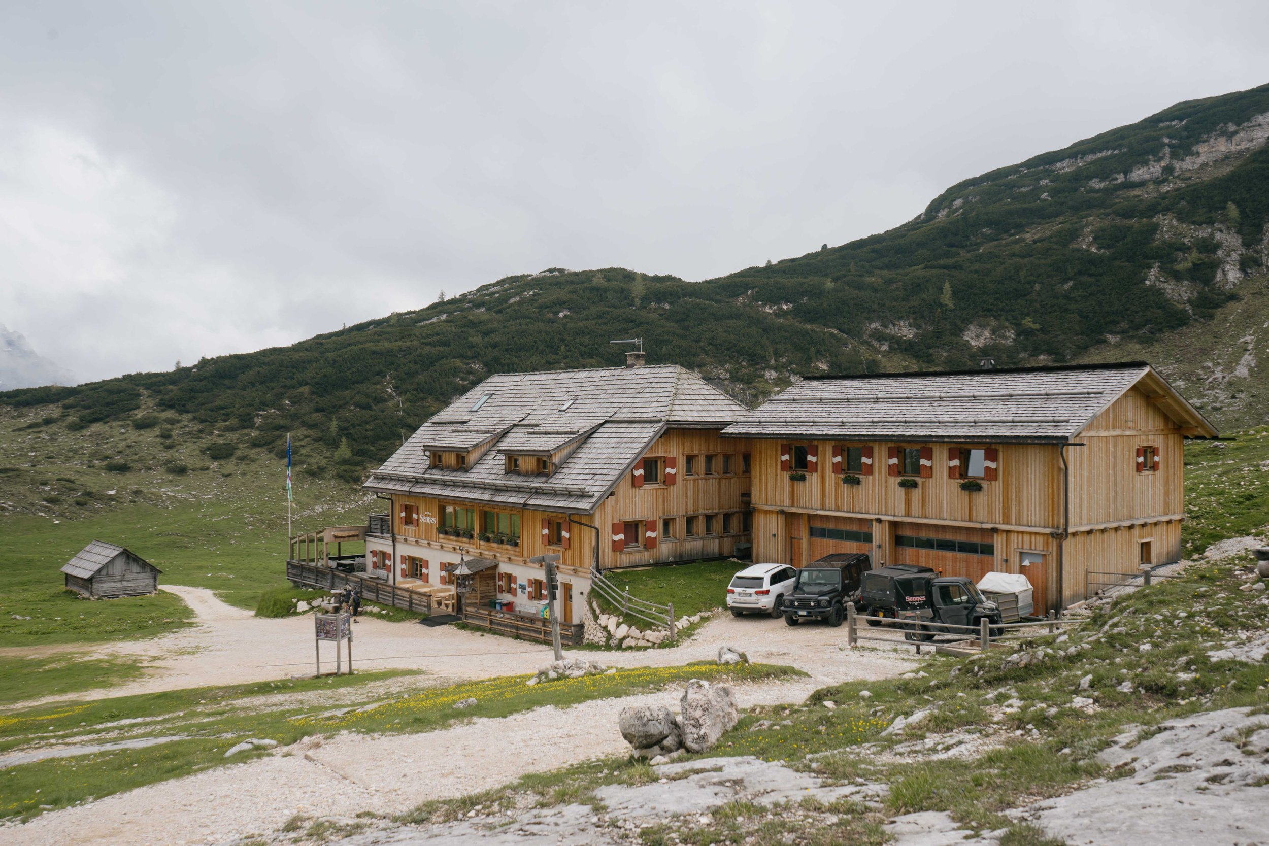 Planning a Hut-to-Hut Hike in the Dolomites