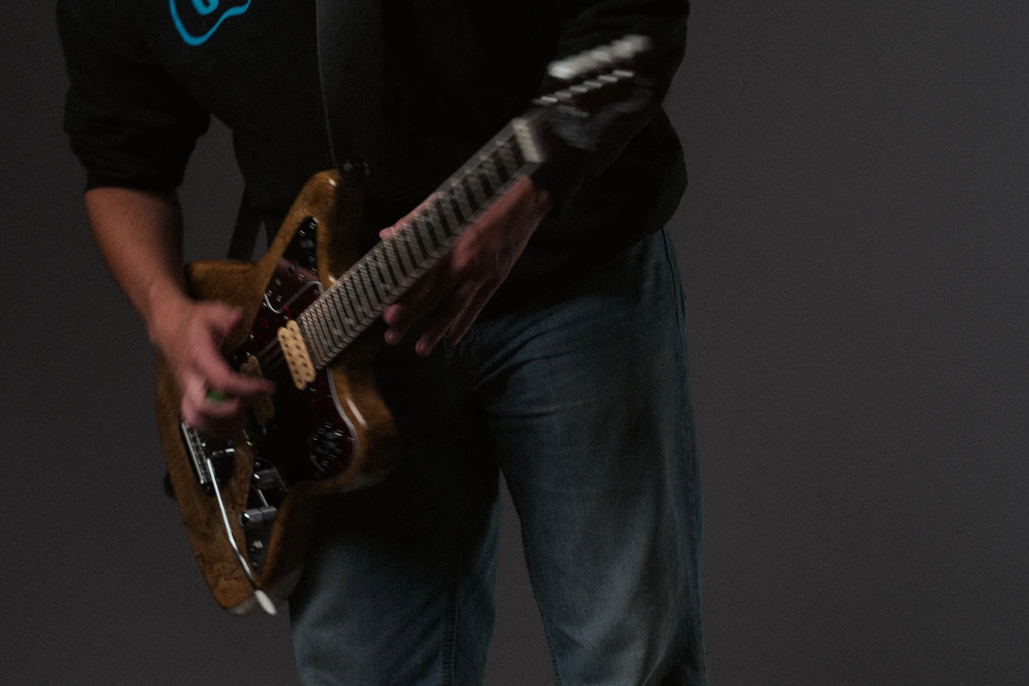 Outpost Guitars-35.jpg