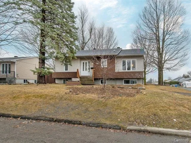 58 Rue Guay Saint-Jérôme