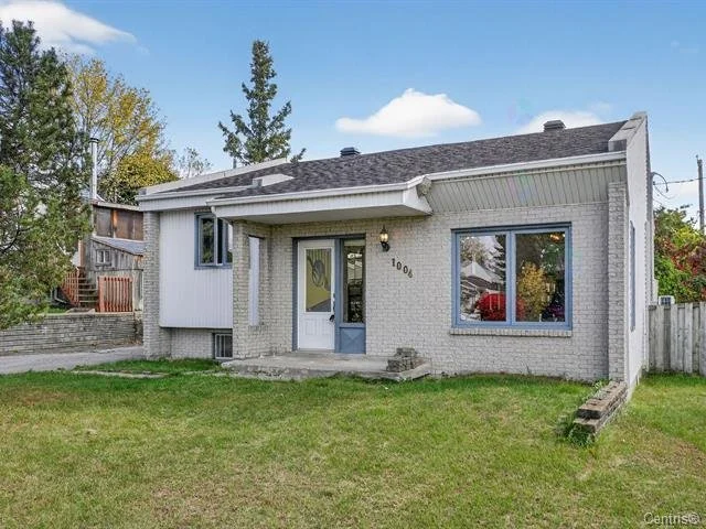 1004 Rue Gagnier Deux-Montagnes