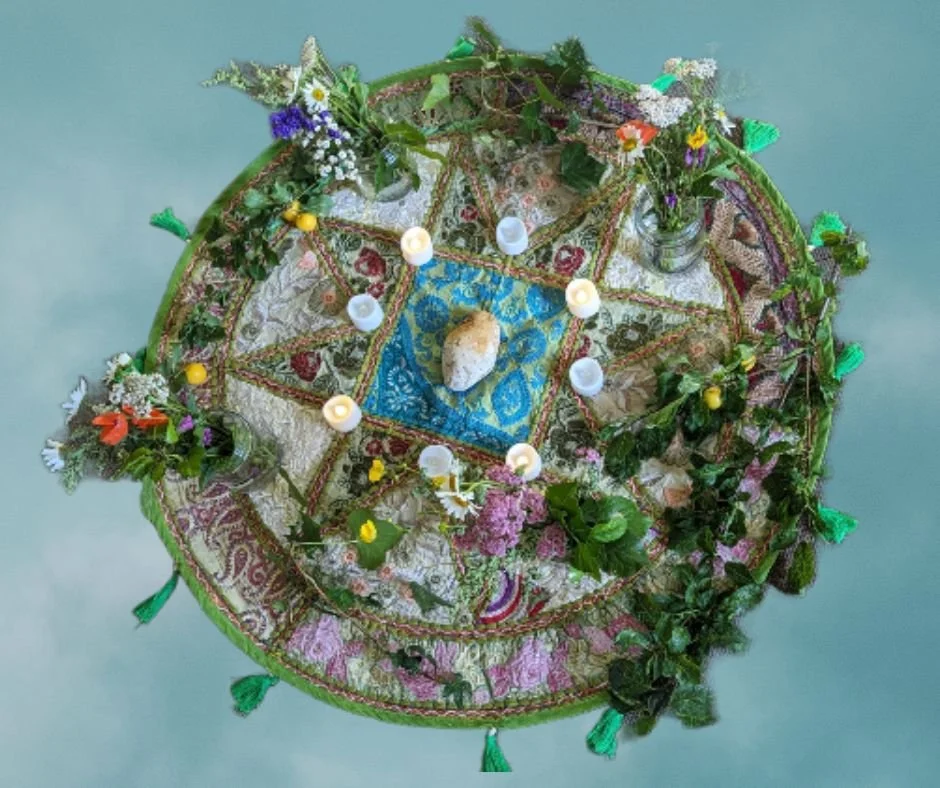 Soft Earth Womens Circle