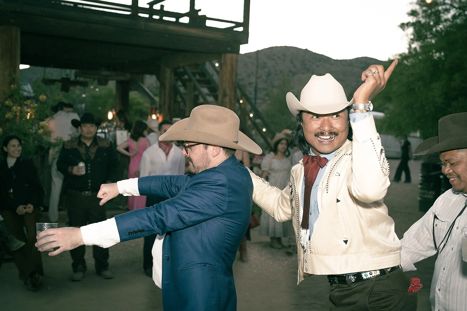 260509_Gen_Molly_Wedding_Dance_Party_Afterhours-113_websize.jpg