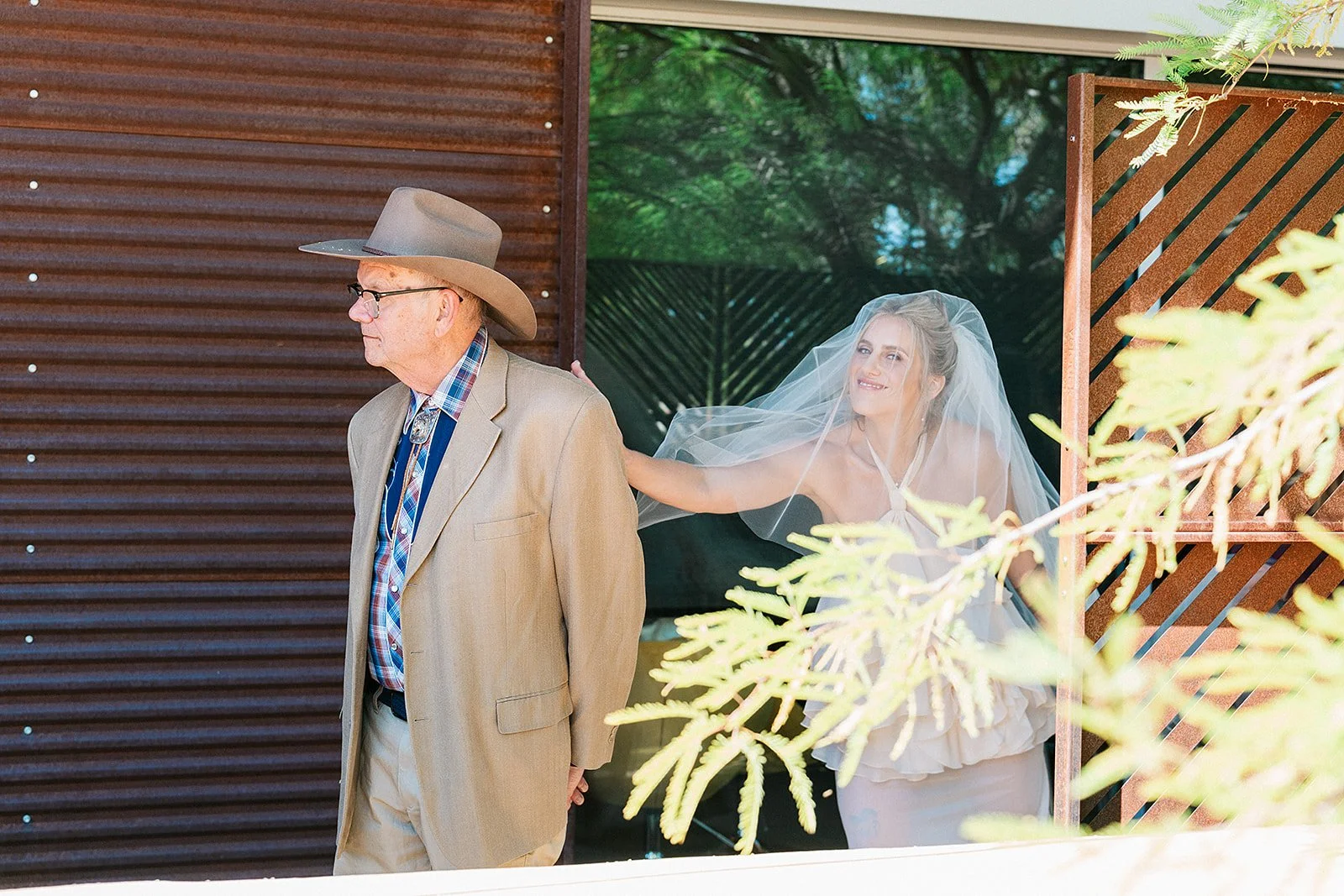 260509_Gen_Molly_Wedding_Pre-Ceremony-180_websize.jpg