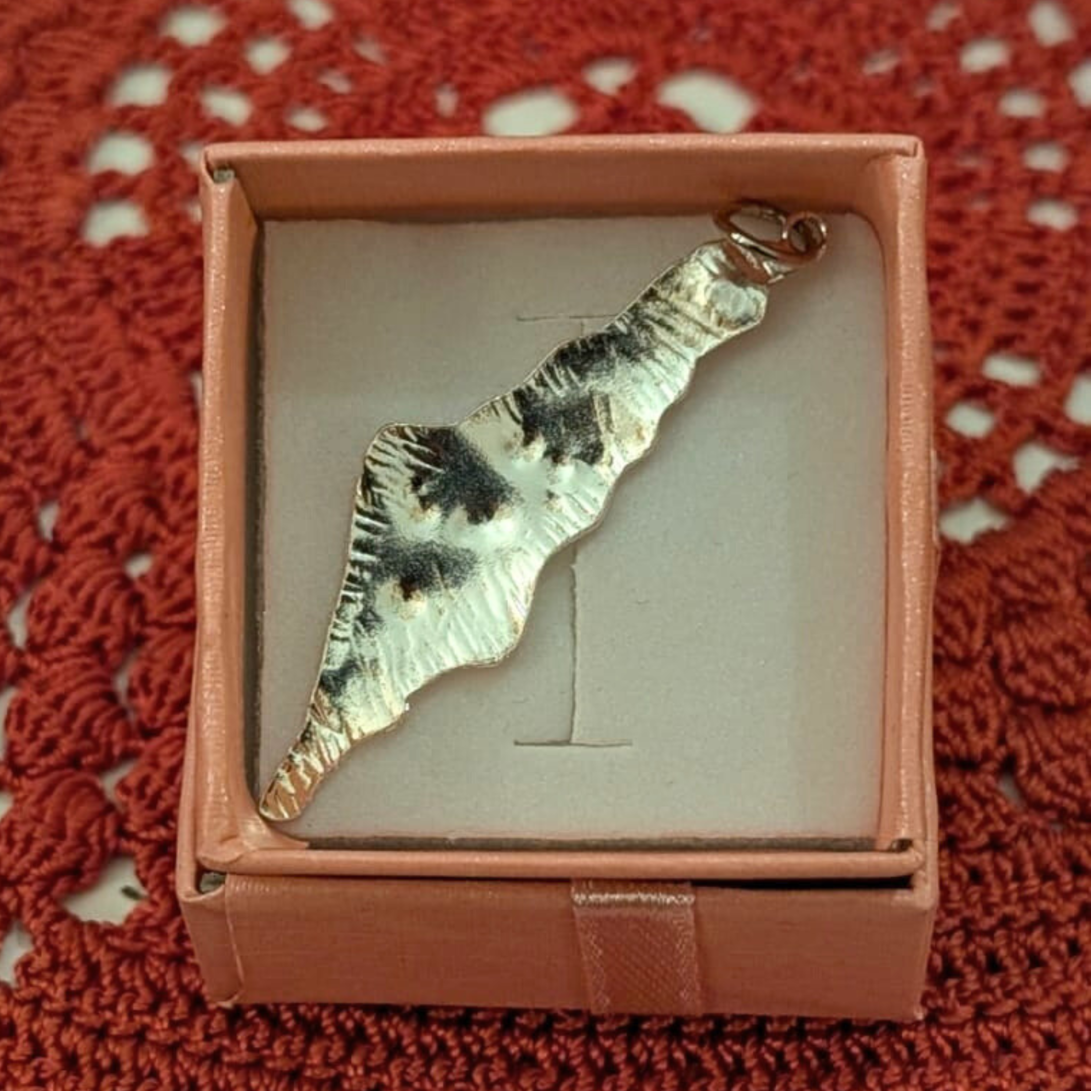 Palestine Pendant (Pink)