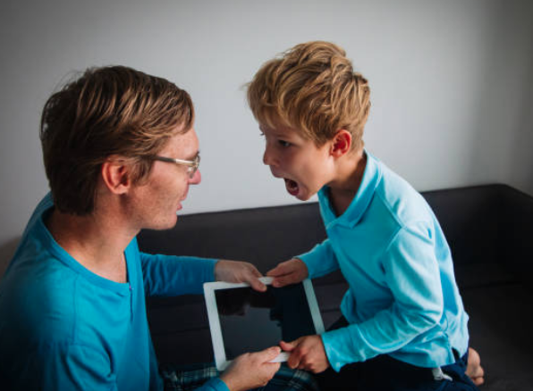 Navigating Screen Battles Free Webinar