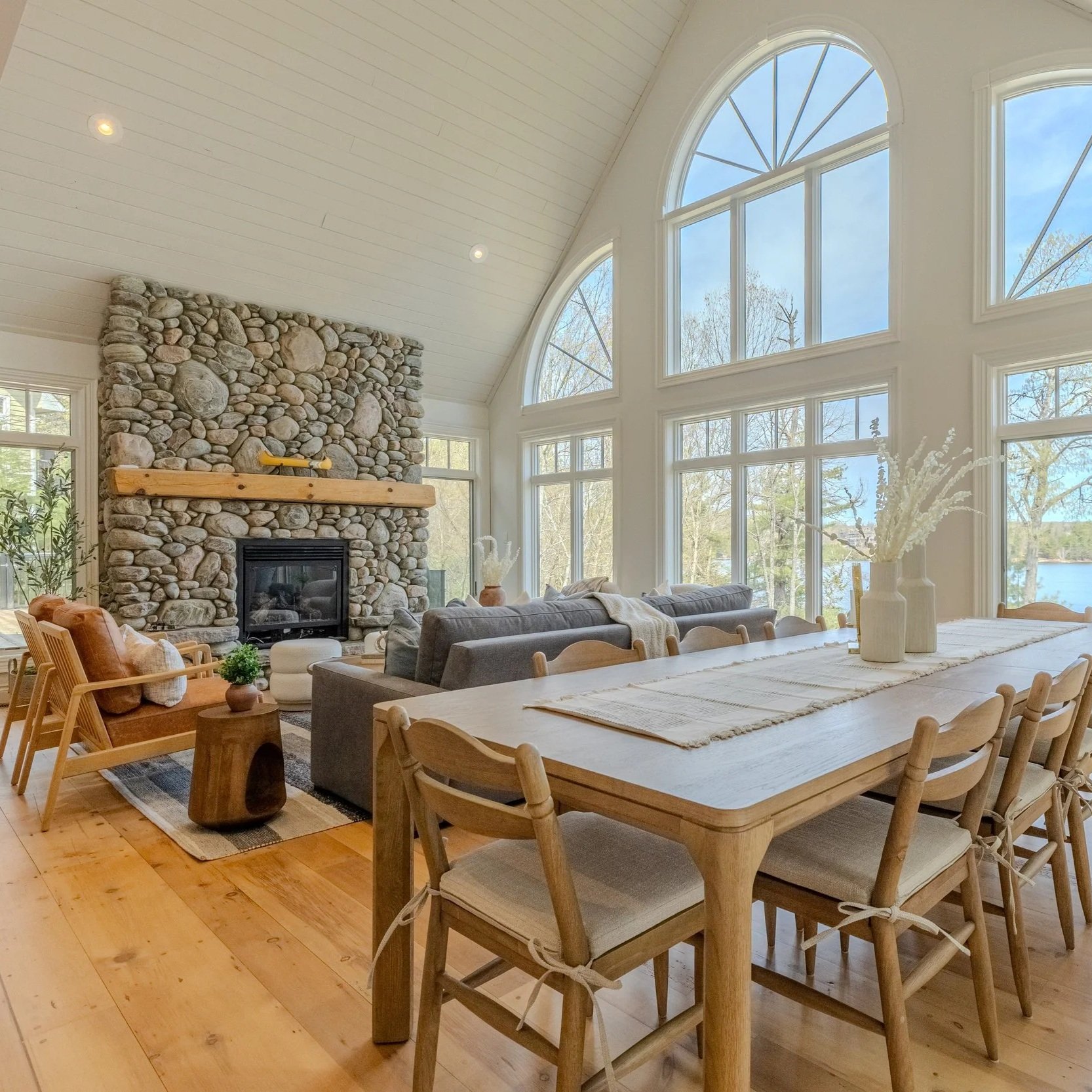 386+Swallowdale+Road+Room+Shots-24.jpg