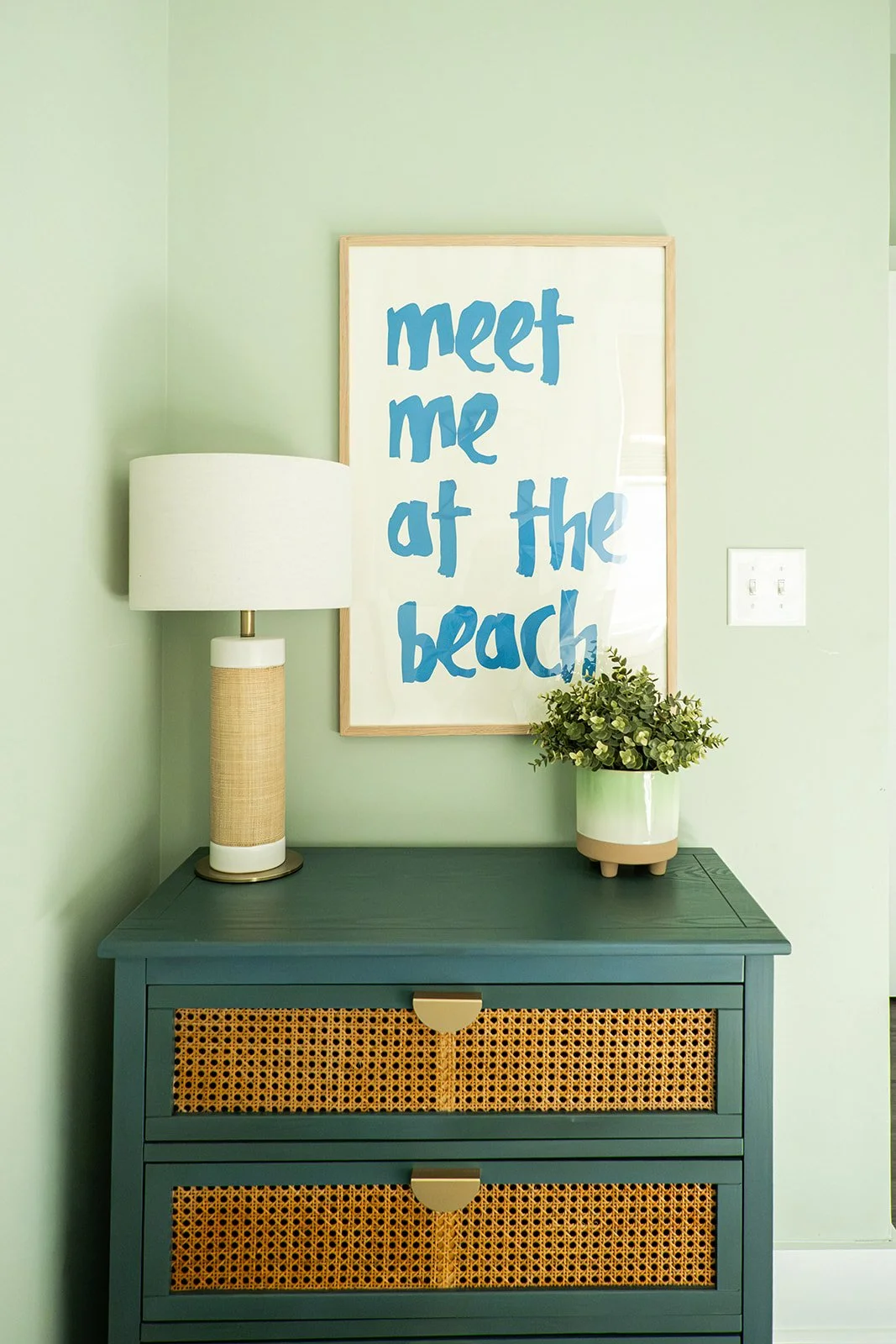 vacation rental logo design example