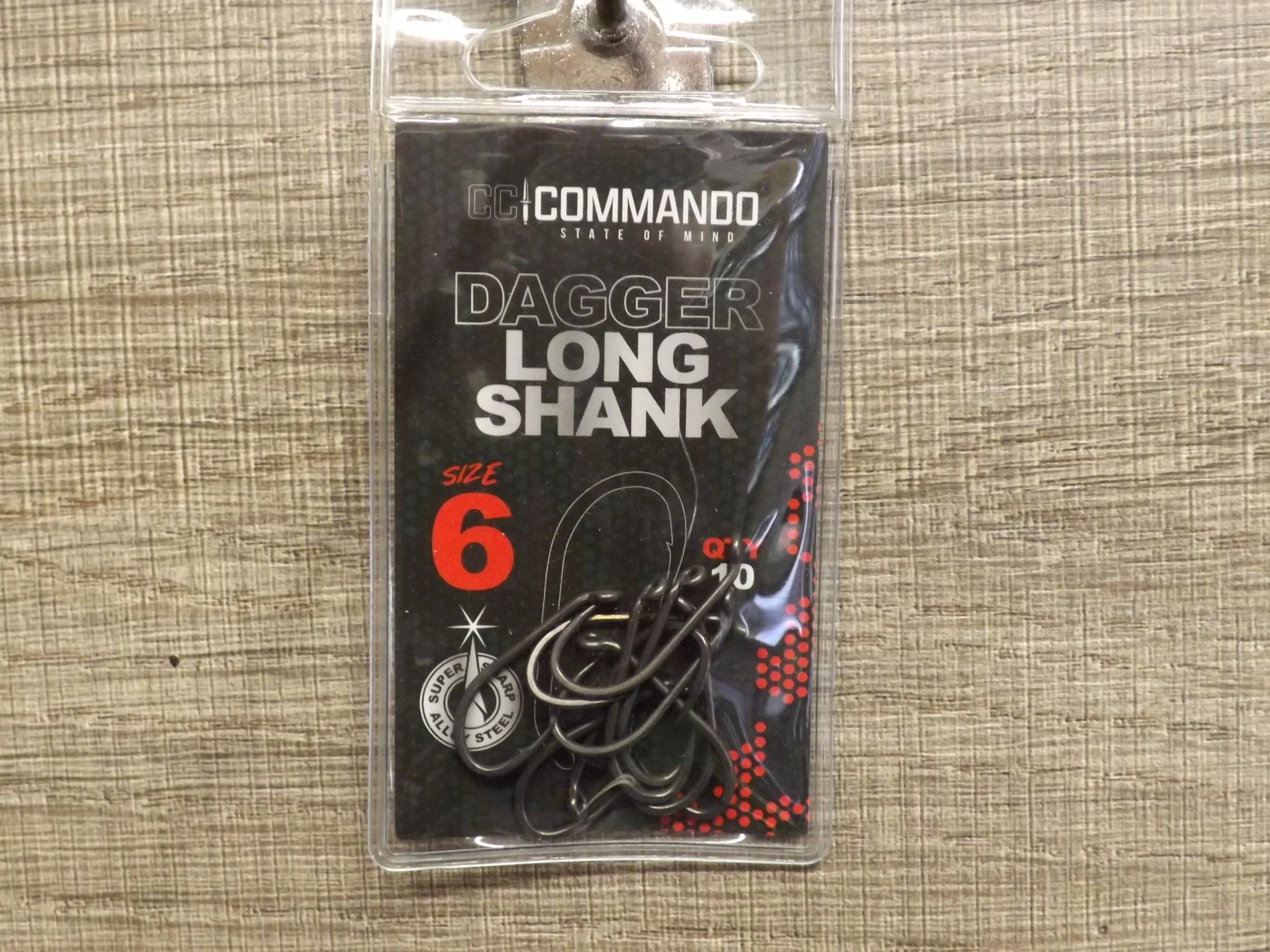 Dagger Long Shank Barbed Size 6