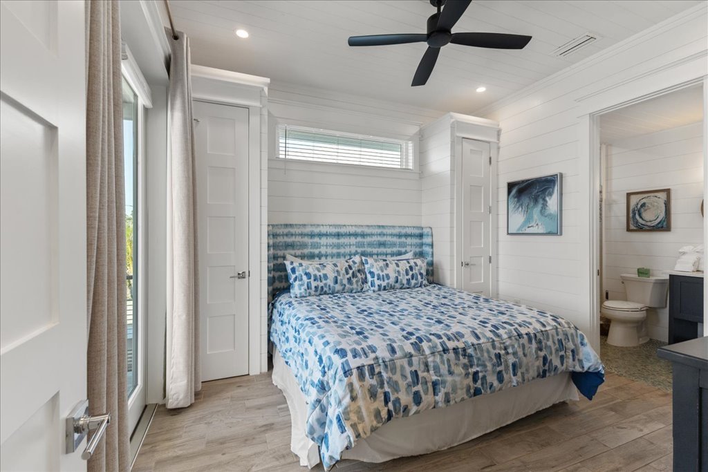 23-Bedroom 1.jpg