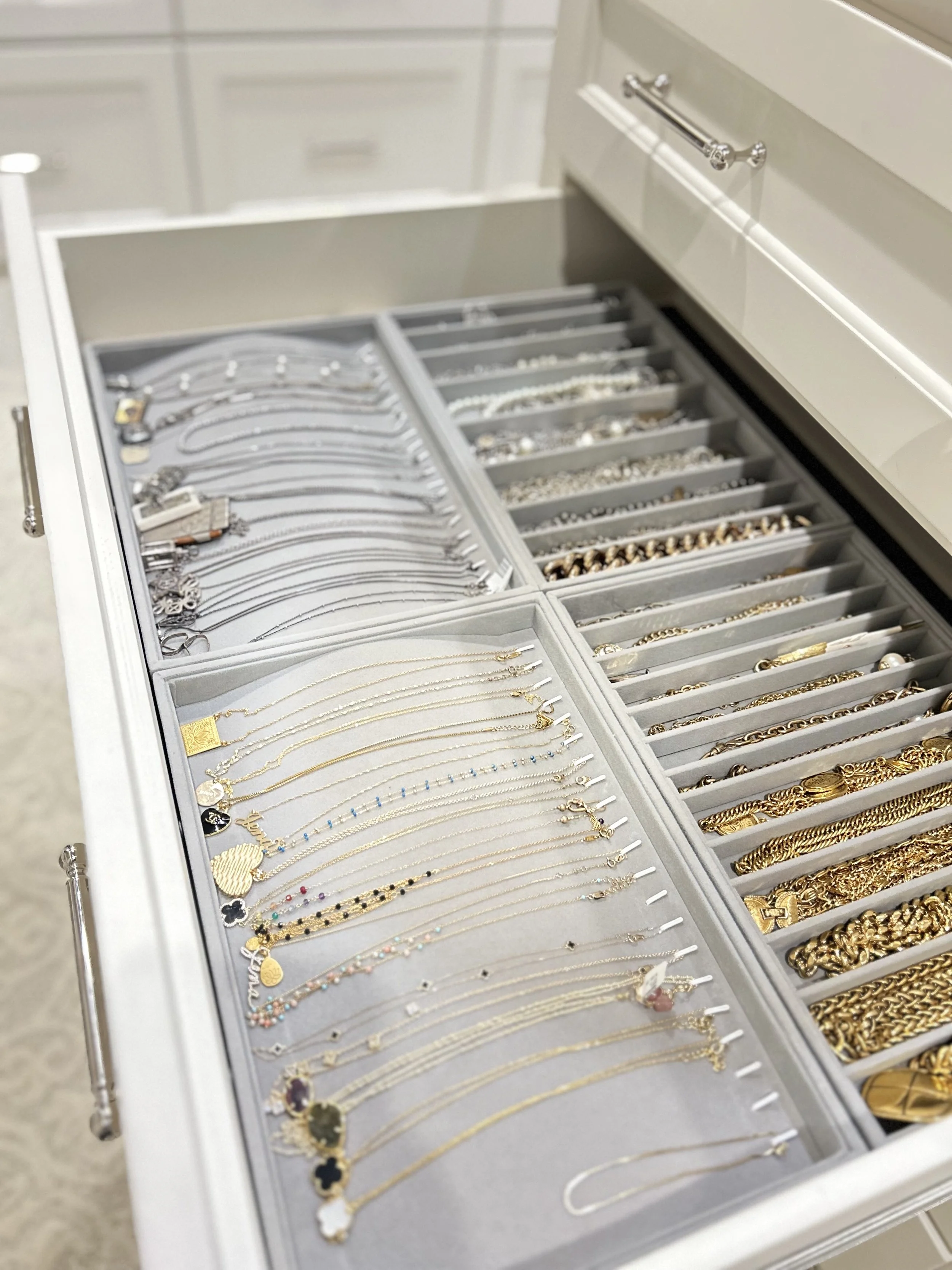 professional necklace organizing flower mound.jpeg