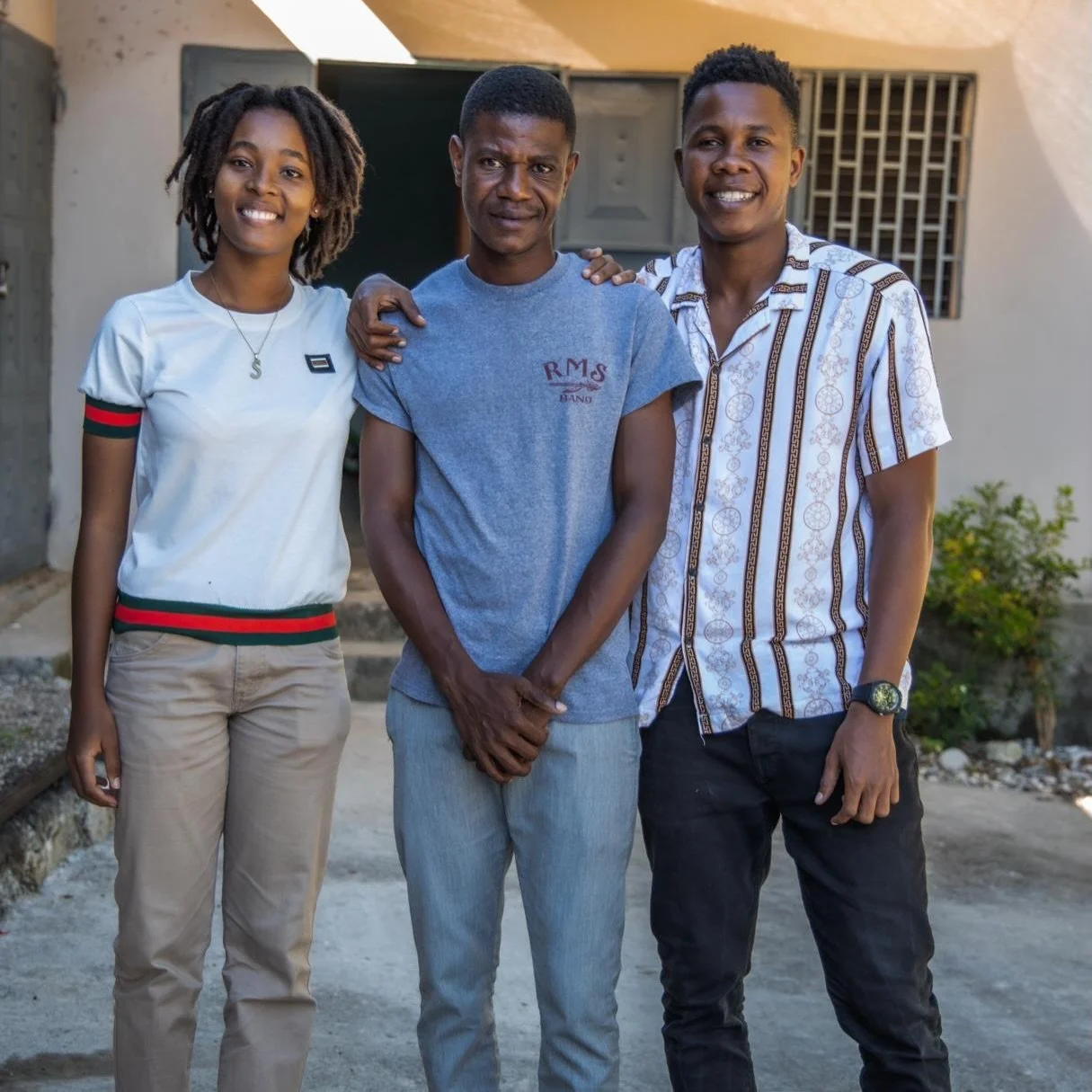 In Haiti, many students finish high school full of hope but without the financial means to move forward.

Like so many young people in Haiti, Boncourage had big dreams, but overwhelming challenges nearly forced him to give up on his education.

Becau