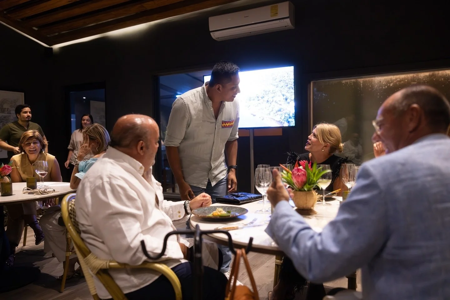 Celebramos y honramos a la mujer Ng&auml;be de R&iacute;o Ca&ntilde;a y su gastronom&iacute;a, una noche para conocer los esfuerzos de @ariuguenrienproject junto a el gran @mariocastrellon /@maitopanama .

Gracias a todos por venir y ser parte de est