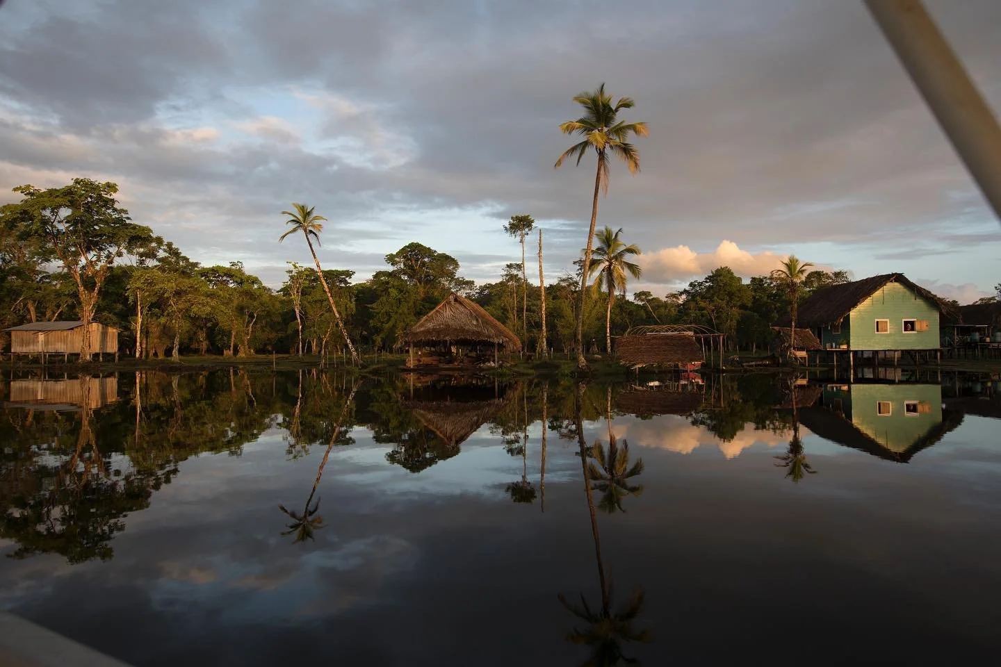 This project empowers 15 local women from the Rio Ca&ntilde;a indigenous community. @felipebakerp started this project with these incredible women. They will continue to learn how to cook and present restaurant quality dishes from Chef @mariocastrell