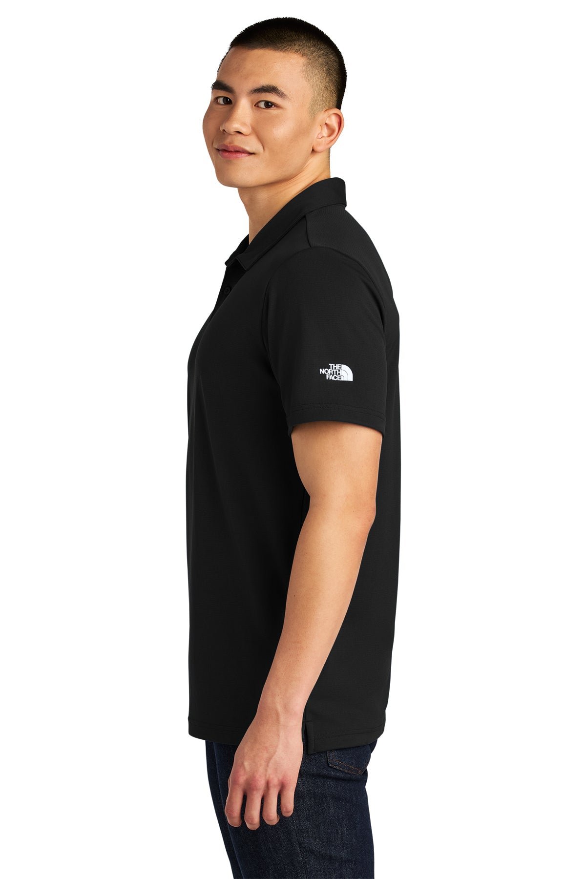 1200W-56683-TNFBlack-4-NF0A8ENMTNFBlackModelSide2.jpg