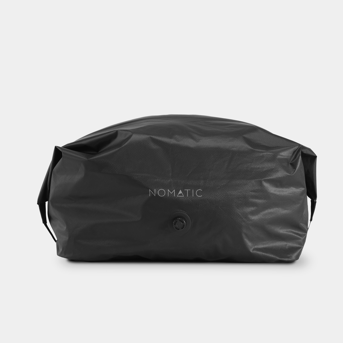 ACVBXL-BLK-02_VacuumBag-XL_NOMATIC_ECOMM_02.png