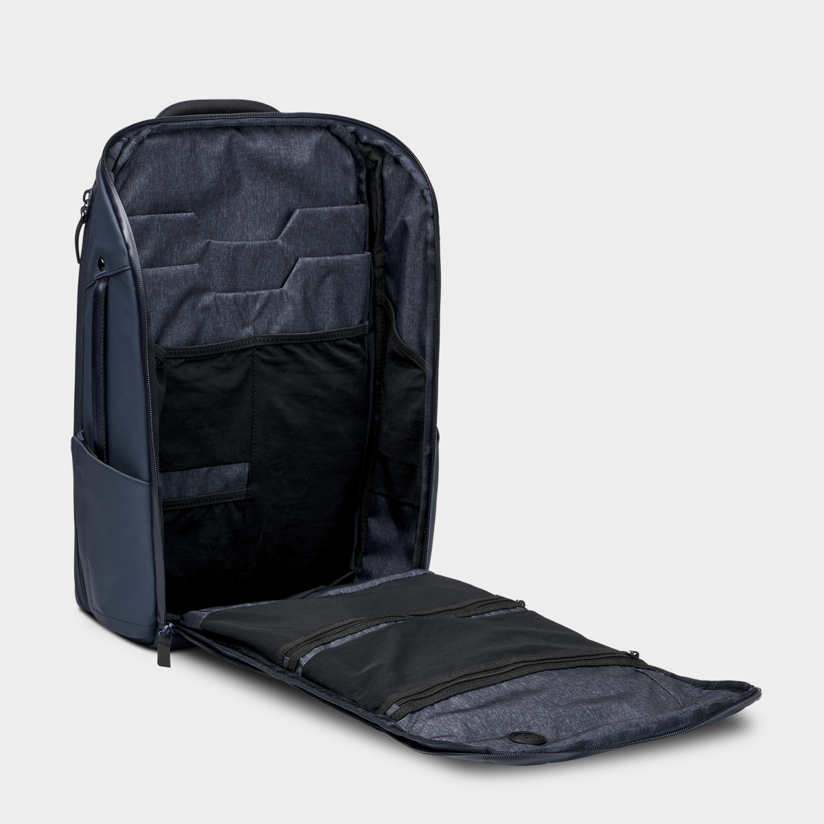 EDBK14-NVY-01_Backpack14L_NOMATIC_ECOMM_15.png