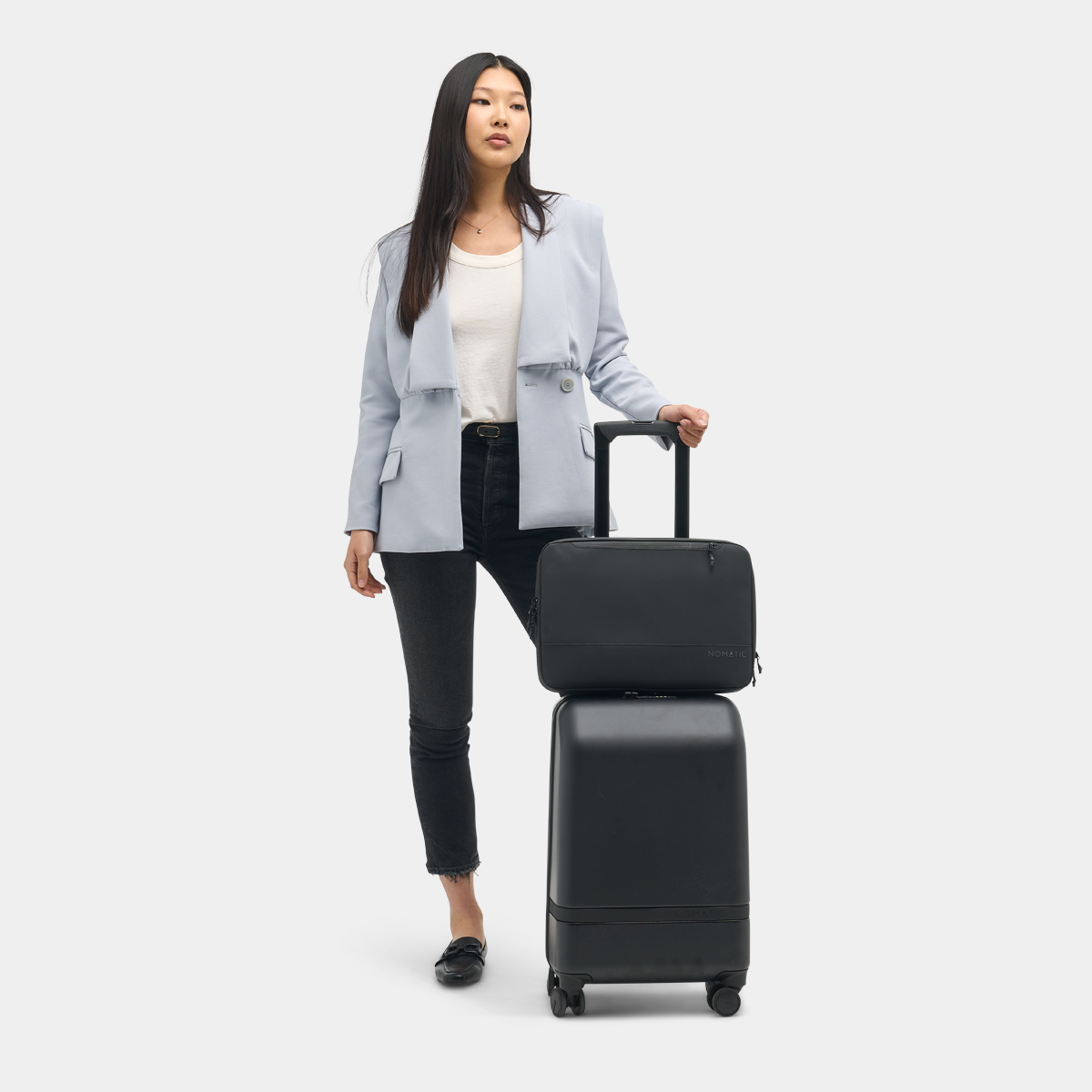 EDTC00-BLK-01_TechCase_Black_NOMATIC_OM_03.png