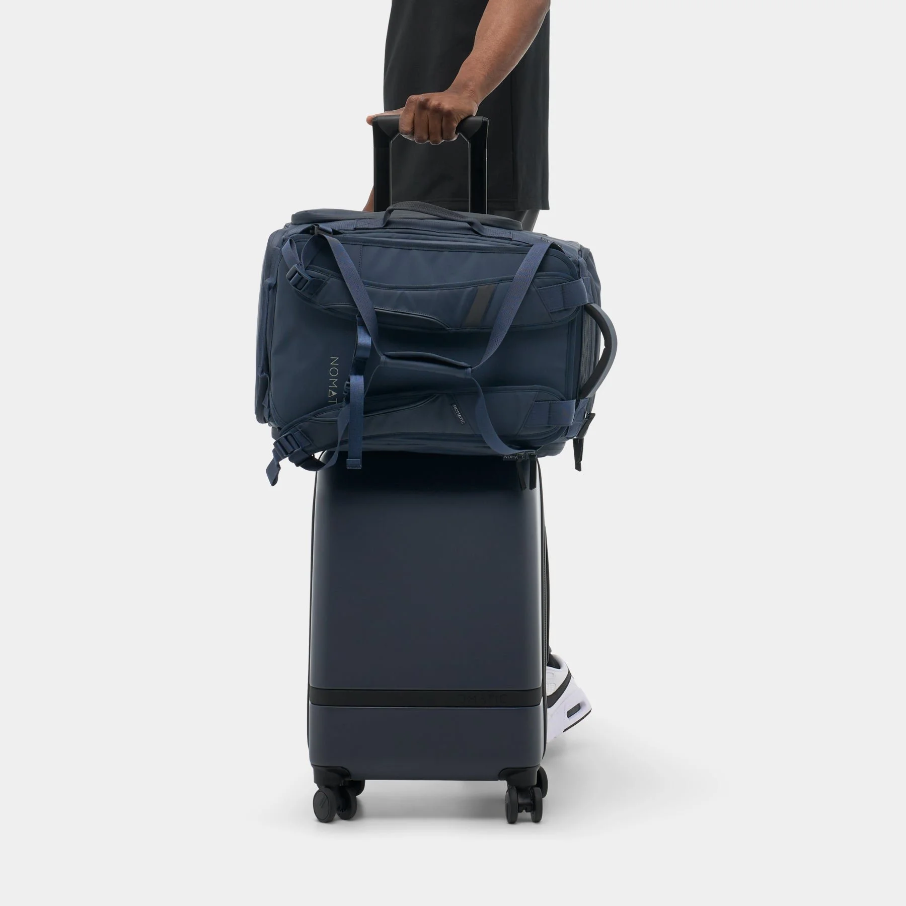 Carousel-8-Luggage.jpg
